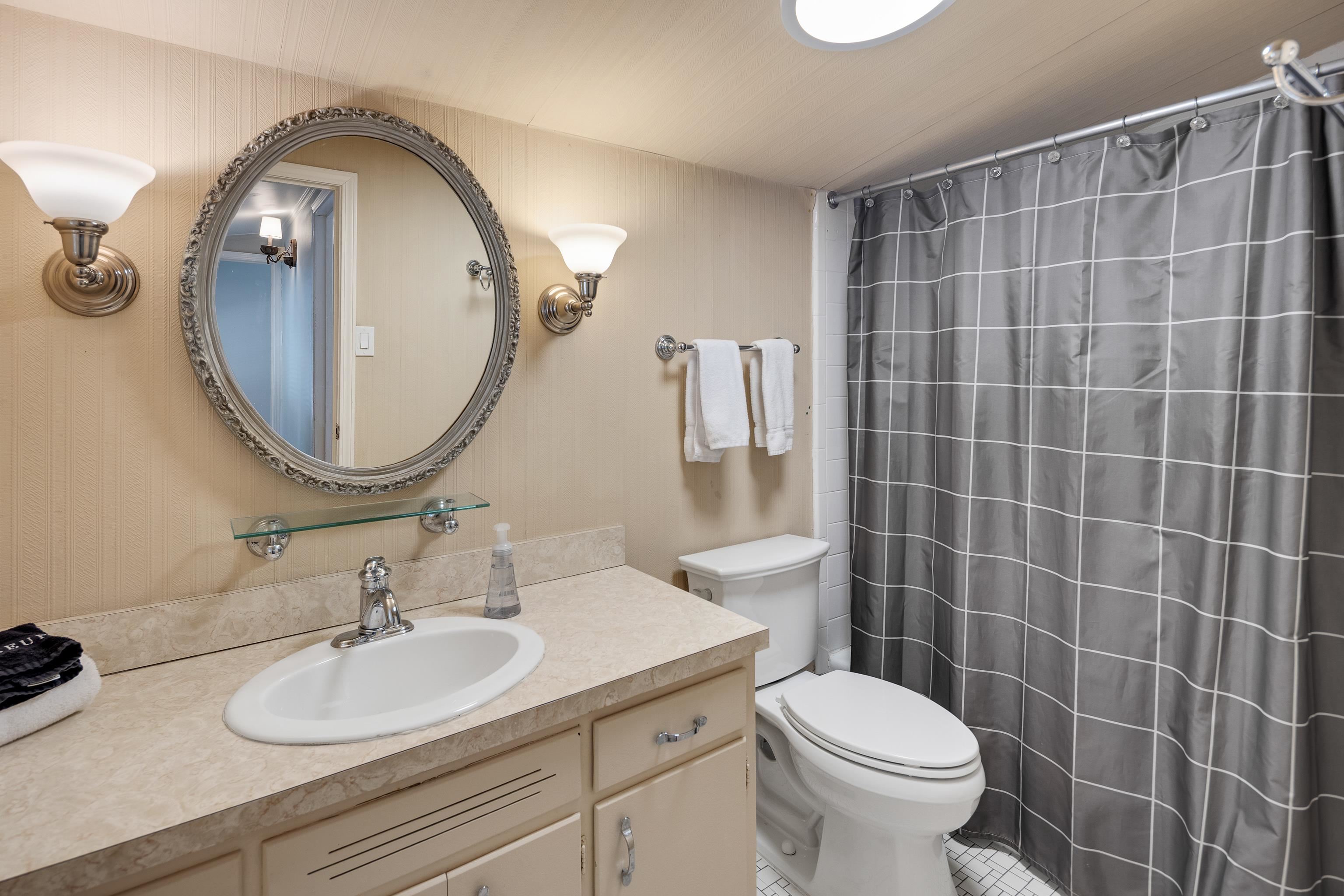180 Crestmere Pl Property Photo 32