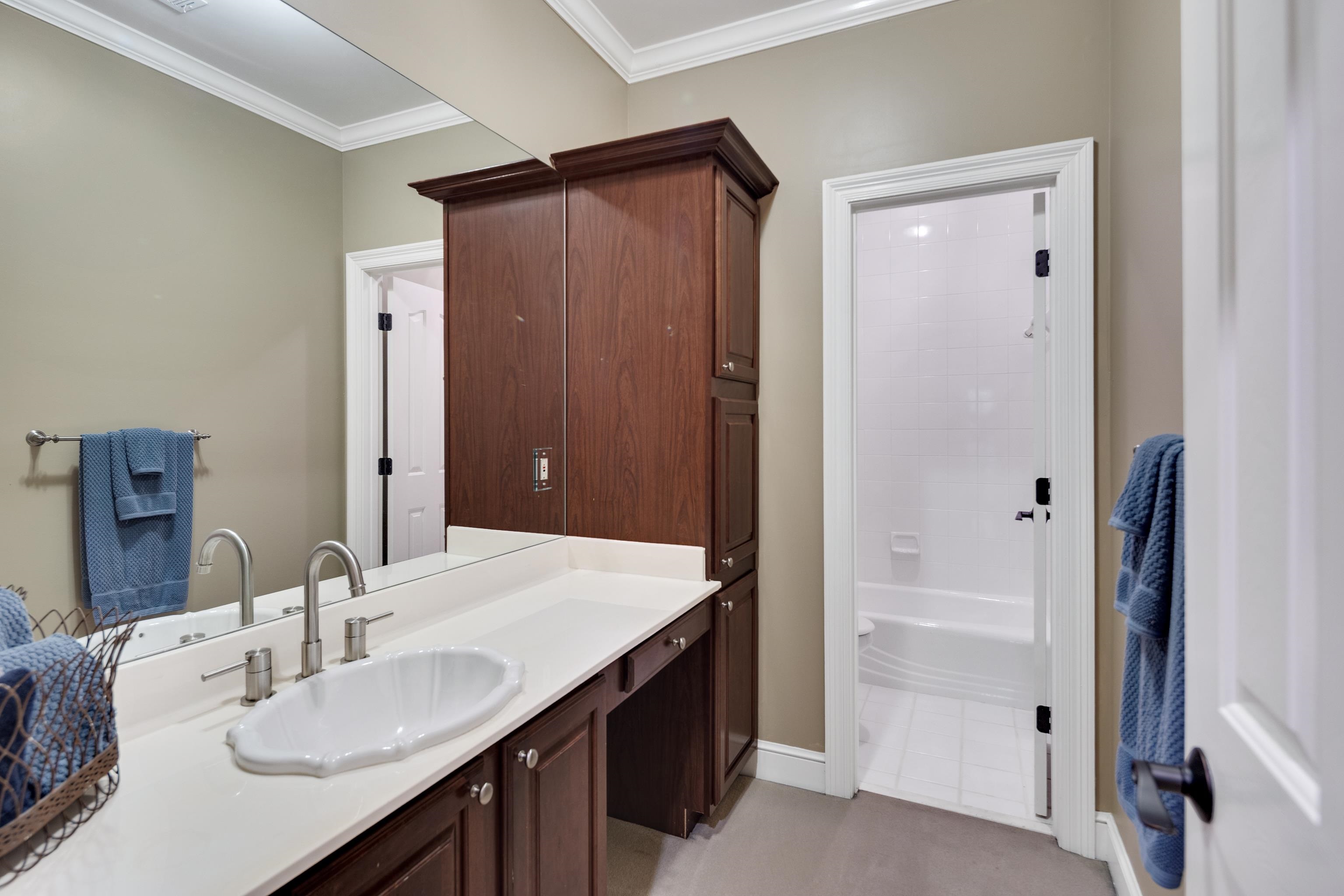 7590 Chapel Creek Pky N Property Photo 29