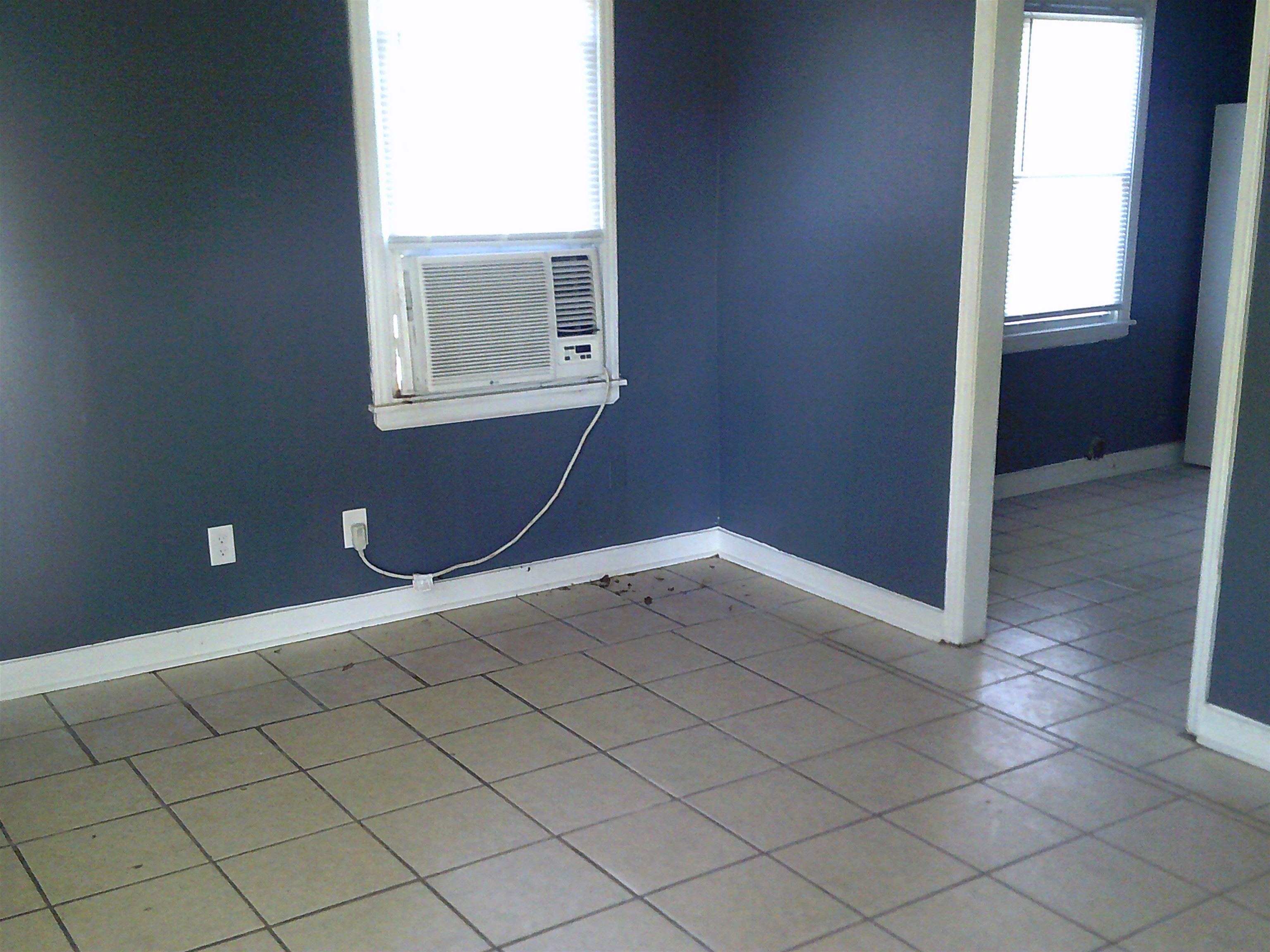 4051 Chelsea Ave Property Photo 2