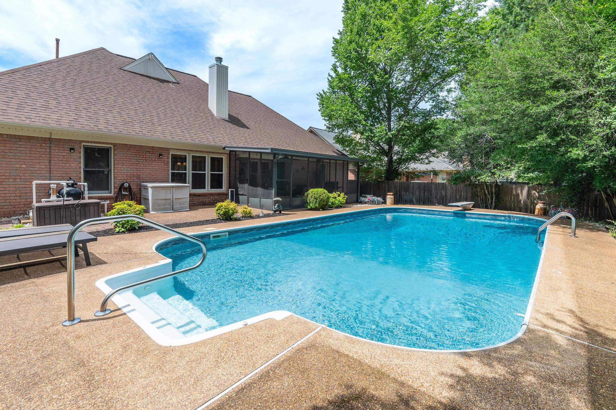 8934 Forest Breeze Dr Property Photo 1