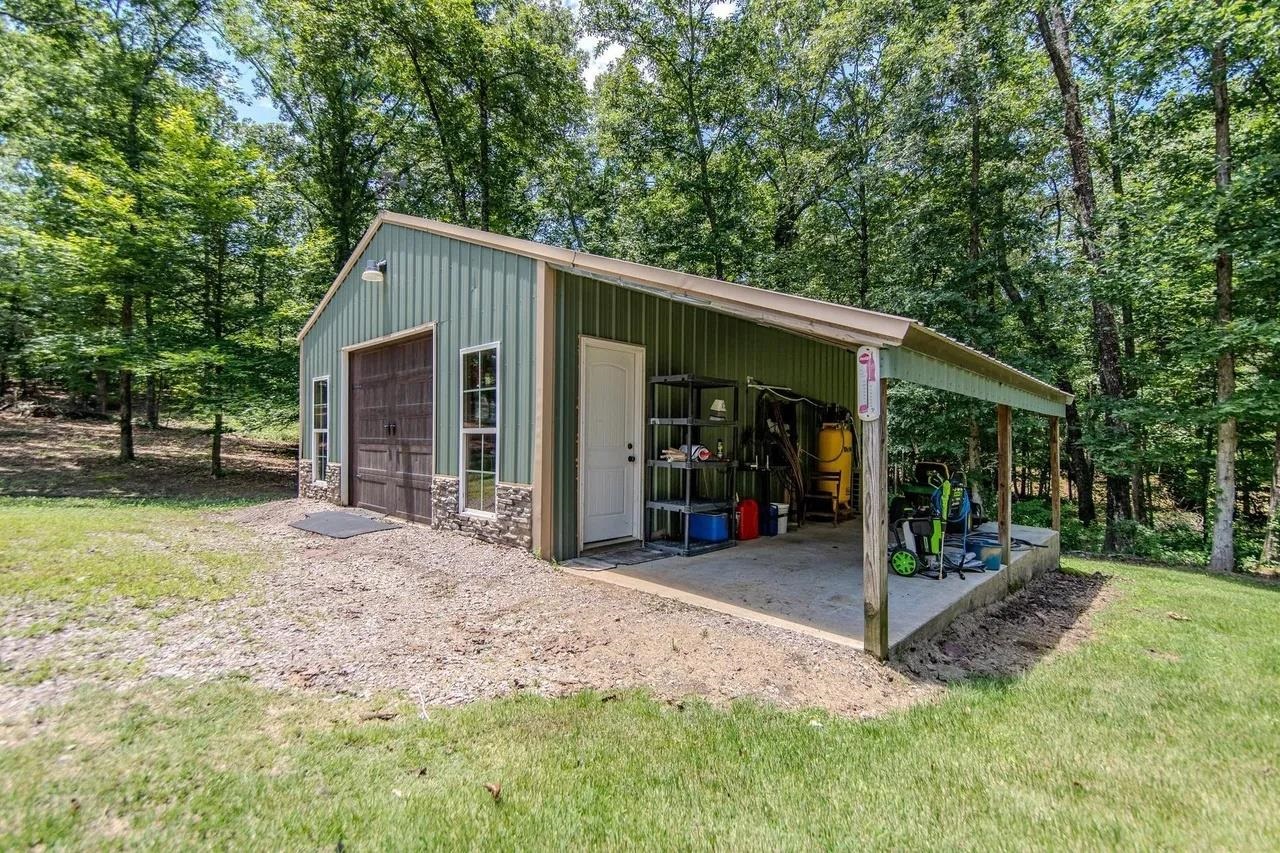 2134 Otis Plunk Rd Property Photo 27