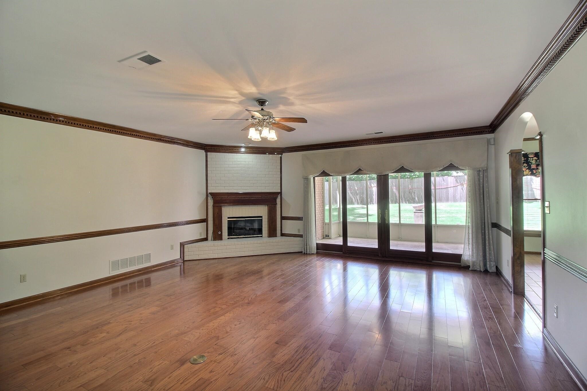 3328 Shady Forest Cv Property Photo 15