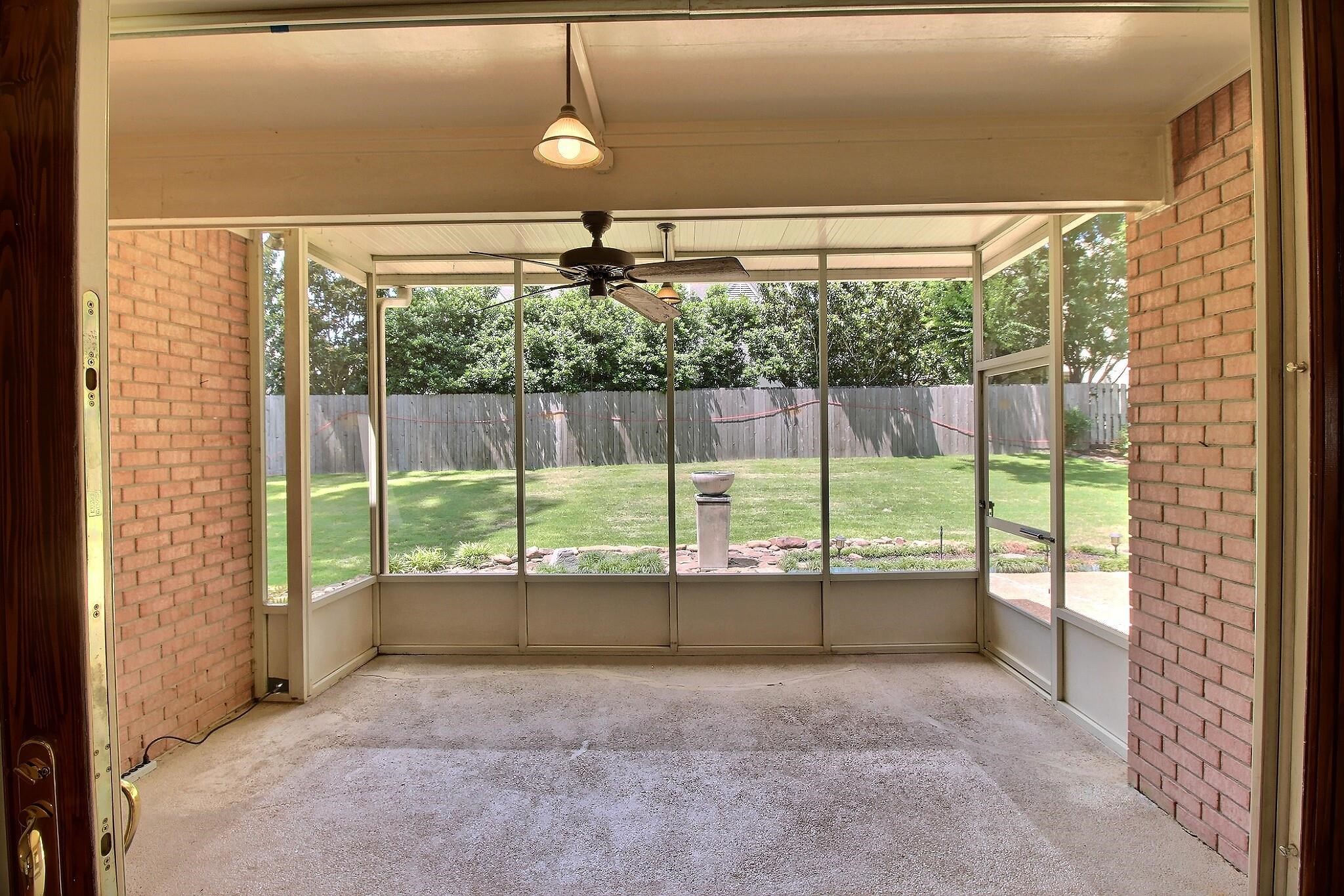 3328 Shady Forest Cv Property Photo 28