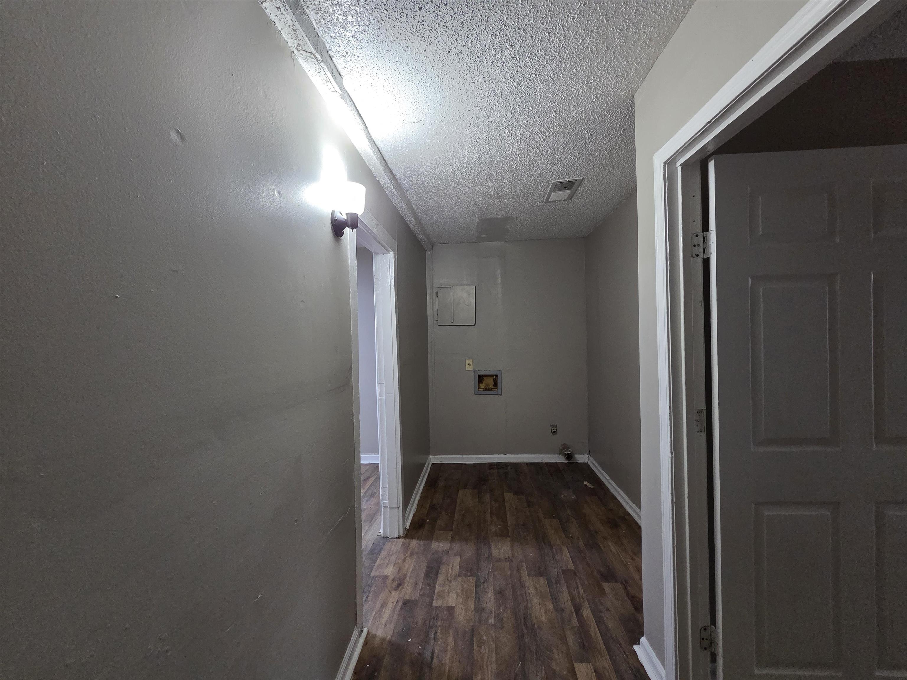 4047 Chelsea Ave Property Photo 13