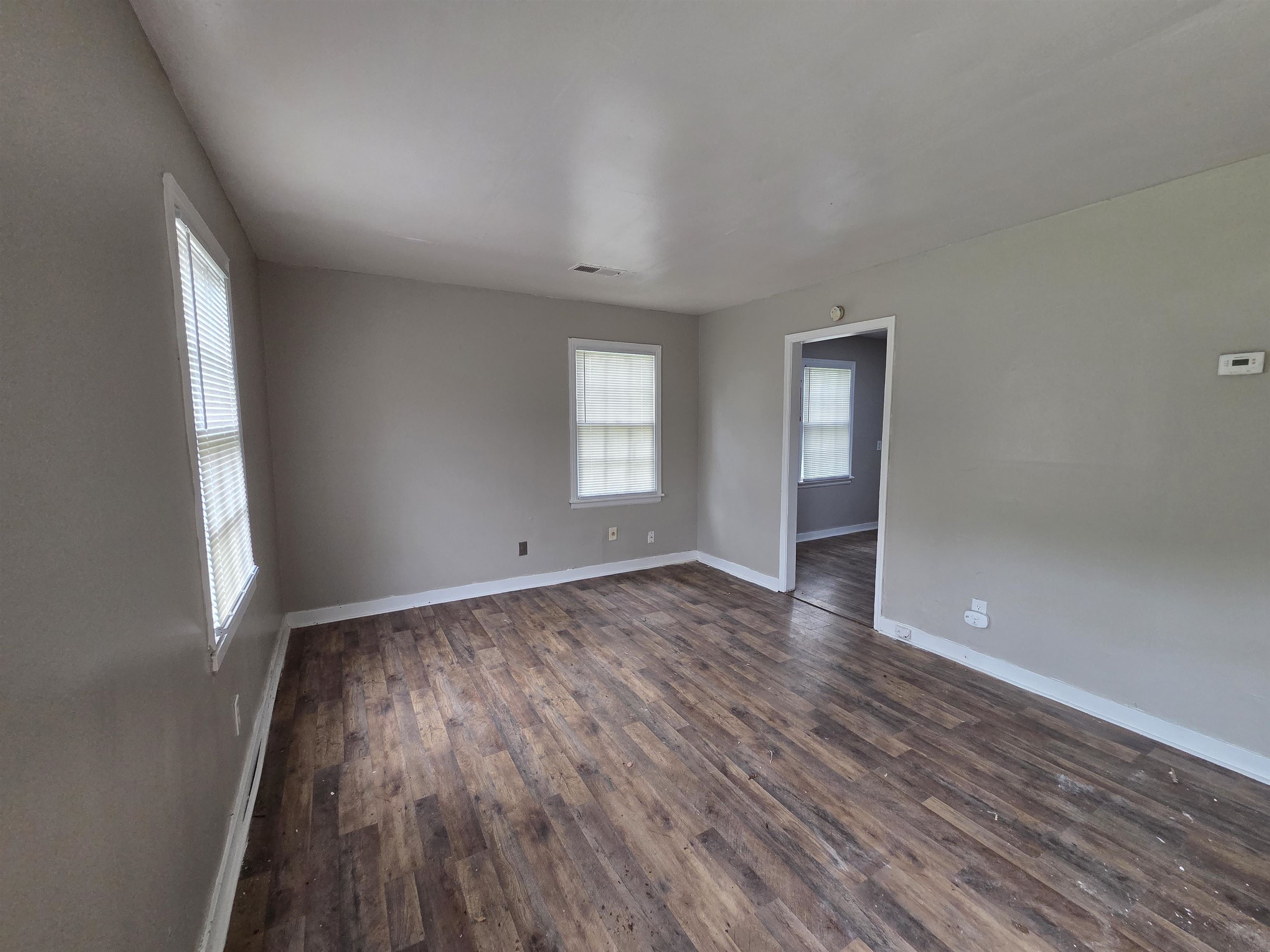 4047 Chelsea Ave Property Photo 14