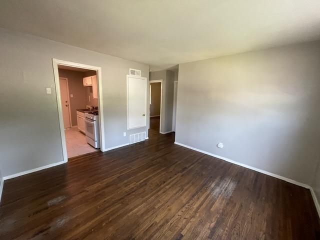 3491 Guernsey Ave Property Photo 5