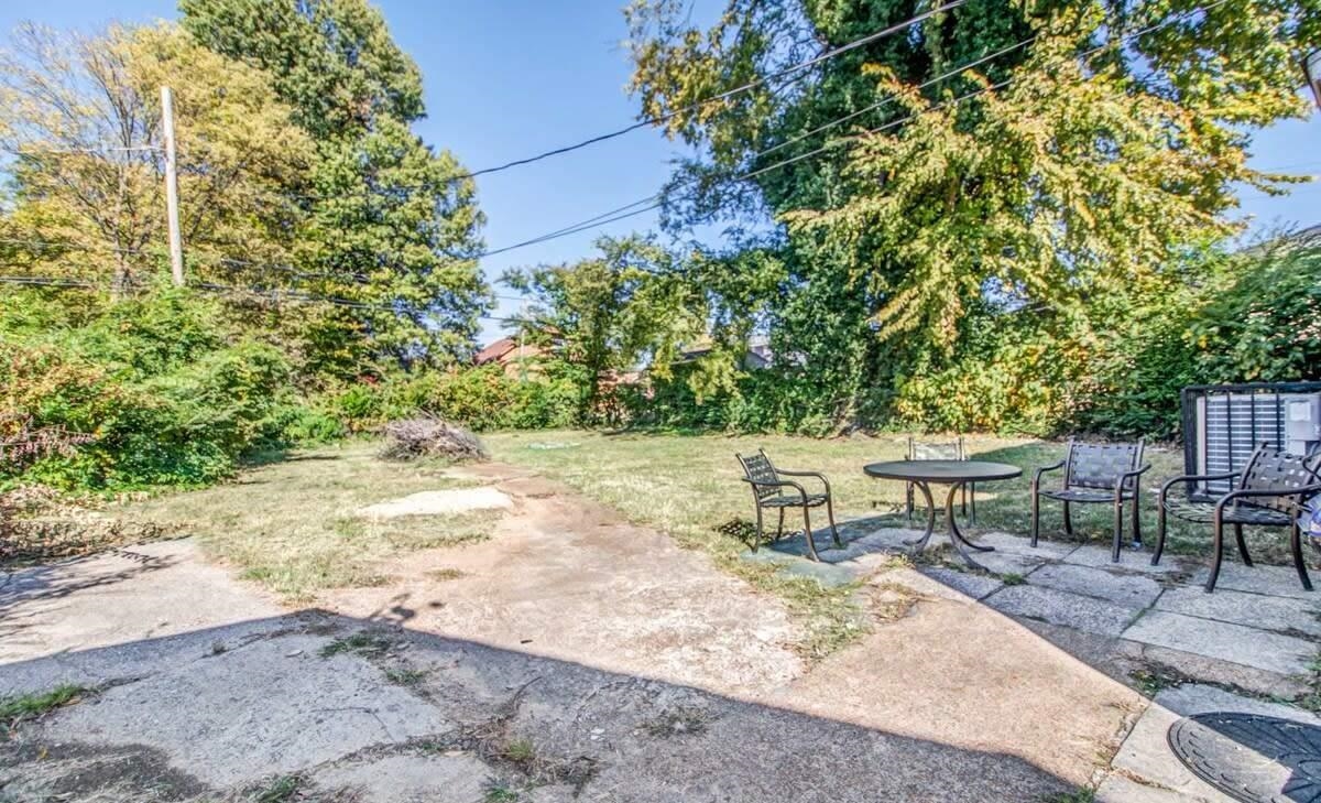 1712 Glenview Ave Property Photo 37