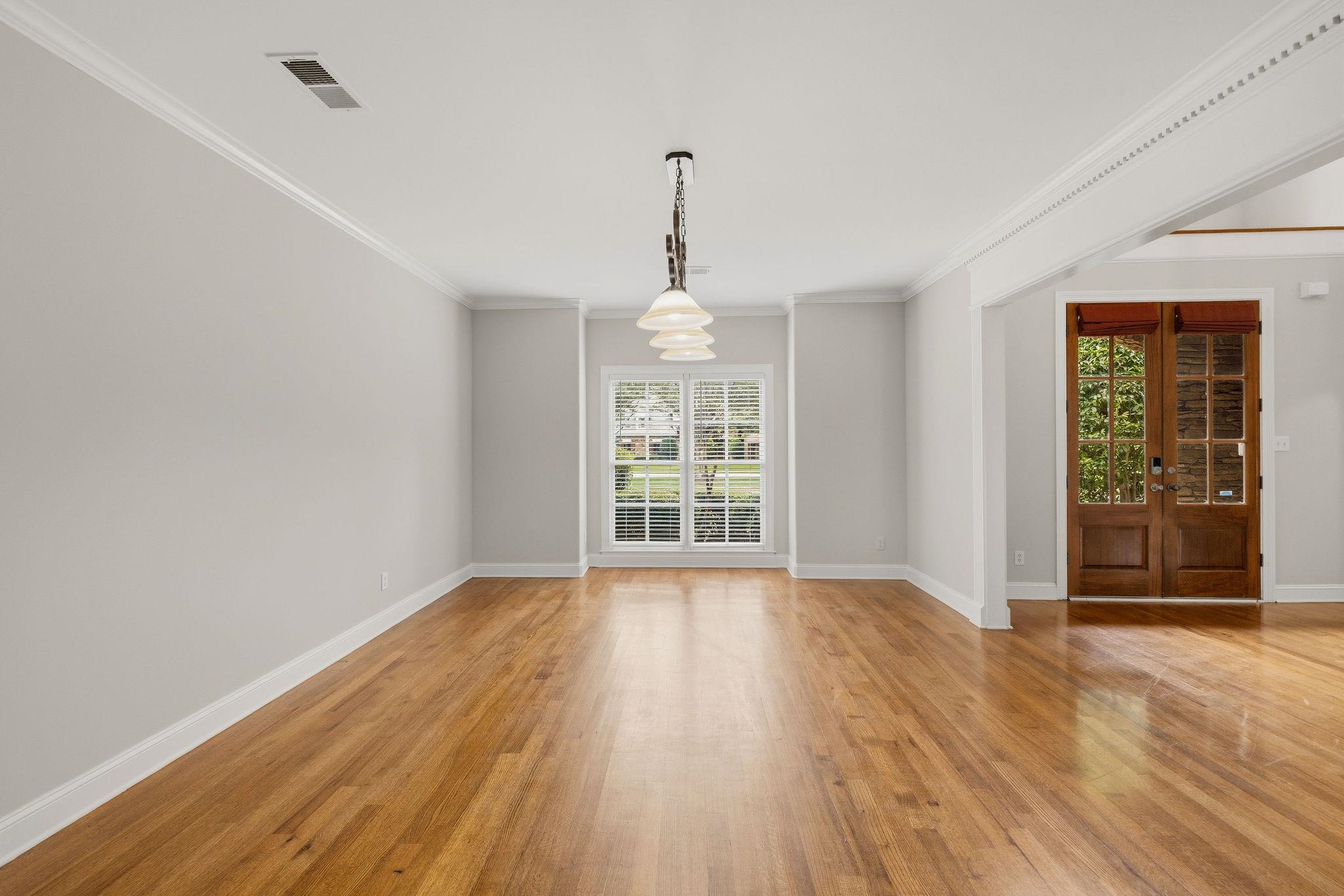 842 Shadow Walk Ln Property Photo 10