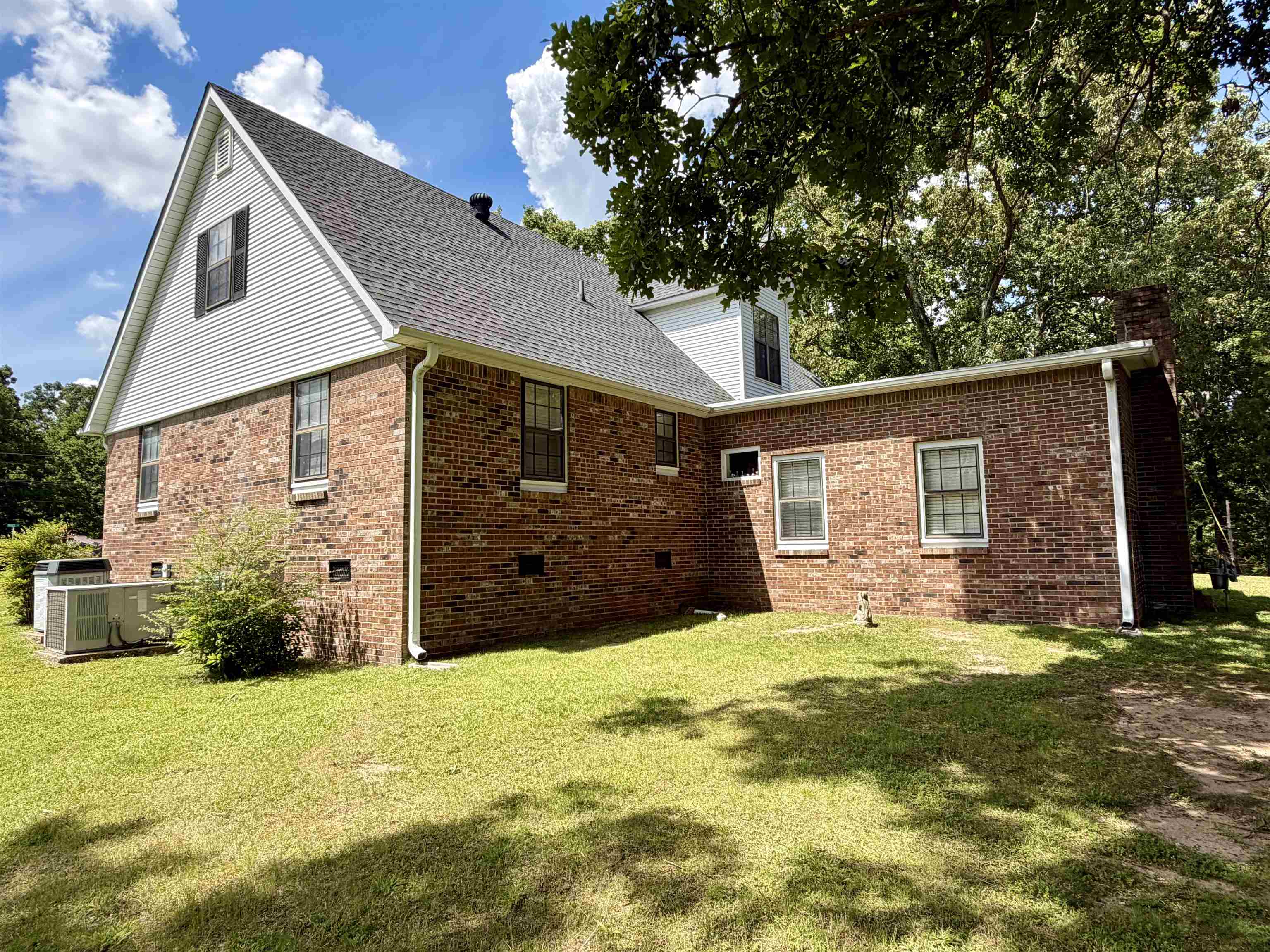 142 Treece St Property Photo 29