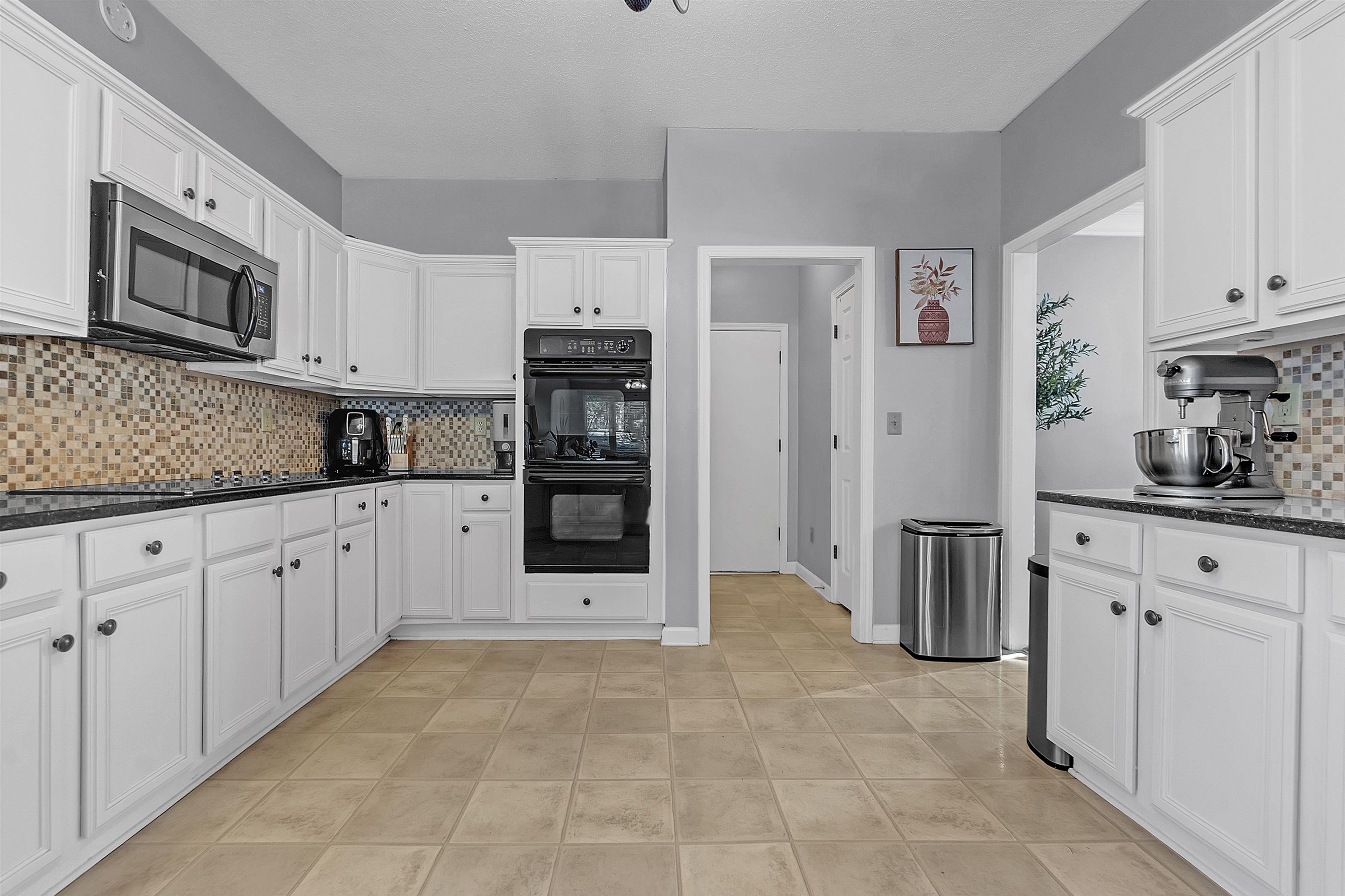 9694 Leeward Slopes Dr Property Photo 9