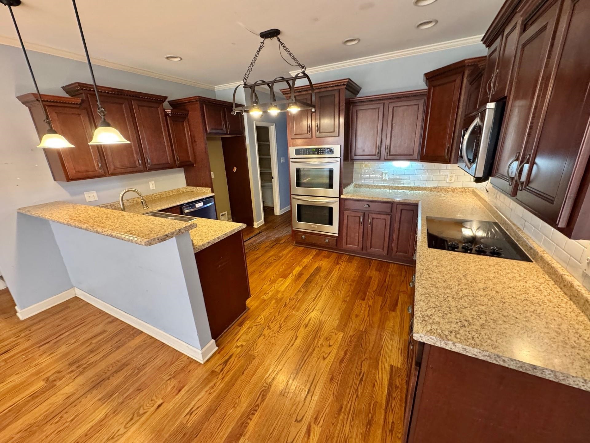 5478 Scarlet Ridge Dr Property Photo 2
