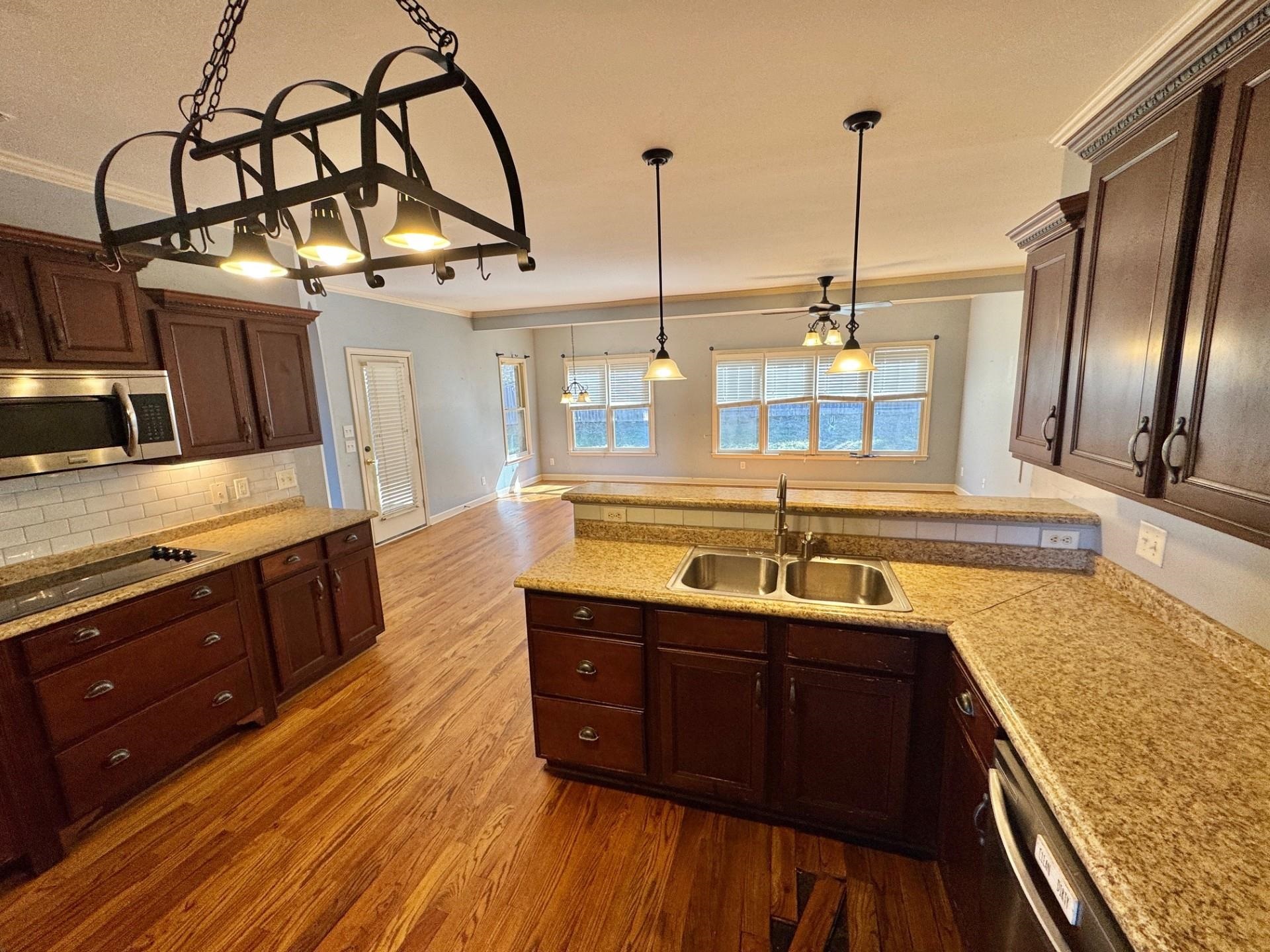 5478 Scarlet Ridge Dr Property Photo 18