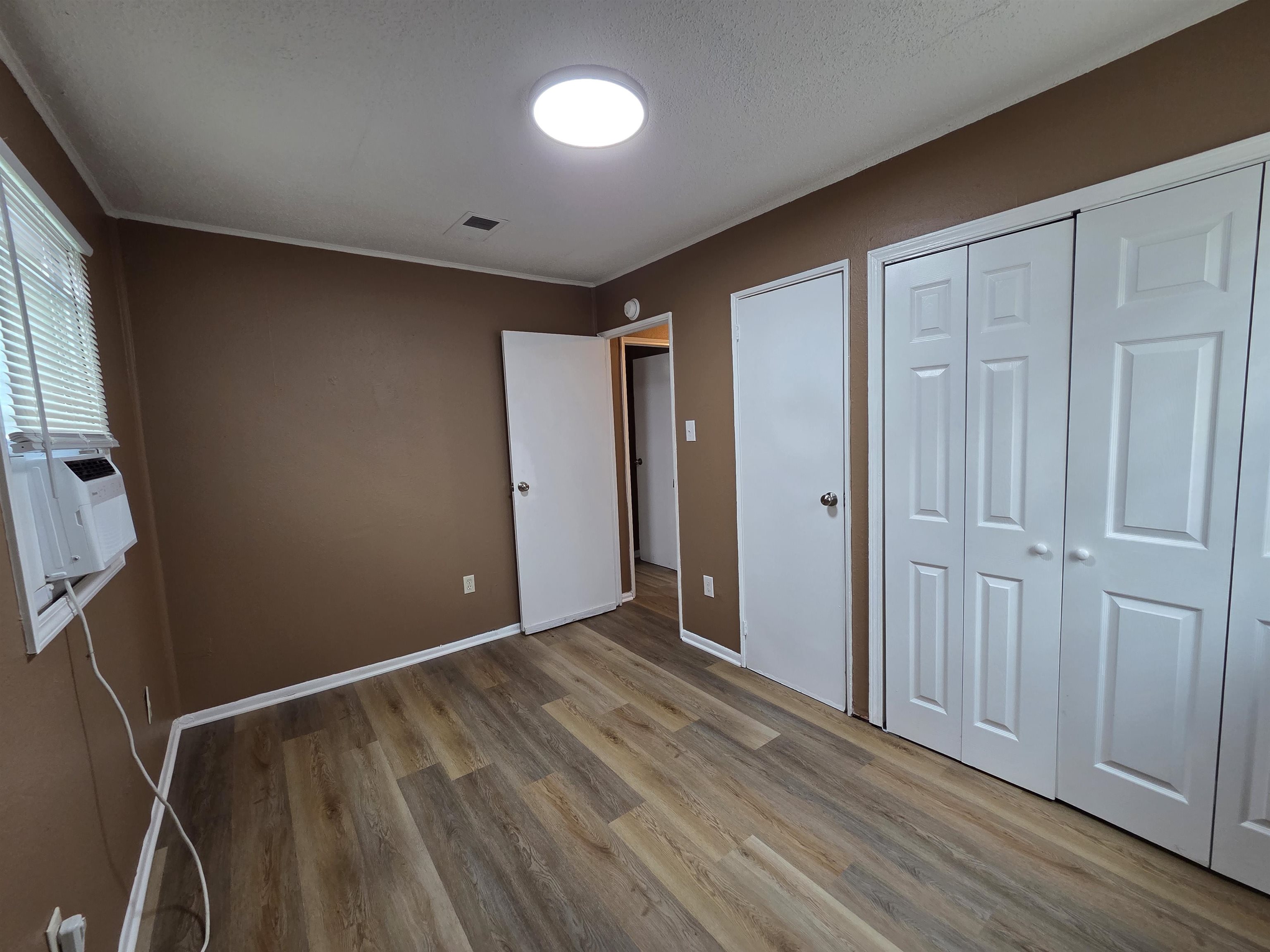 3263 Baskin St Property Photo 5