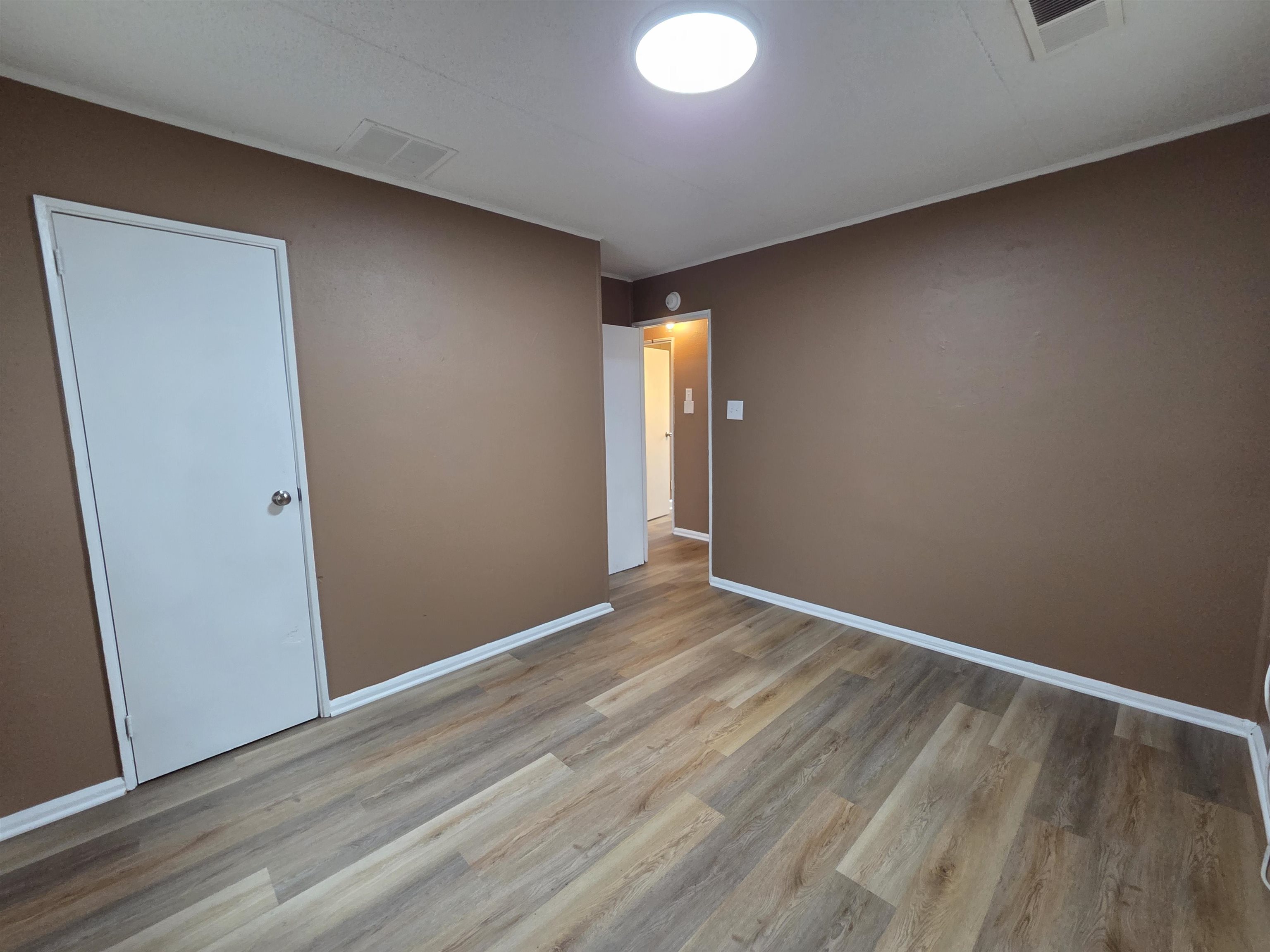 3263 Baskin St Property Photo 7