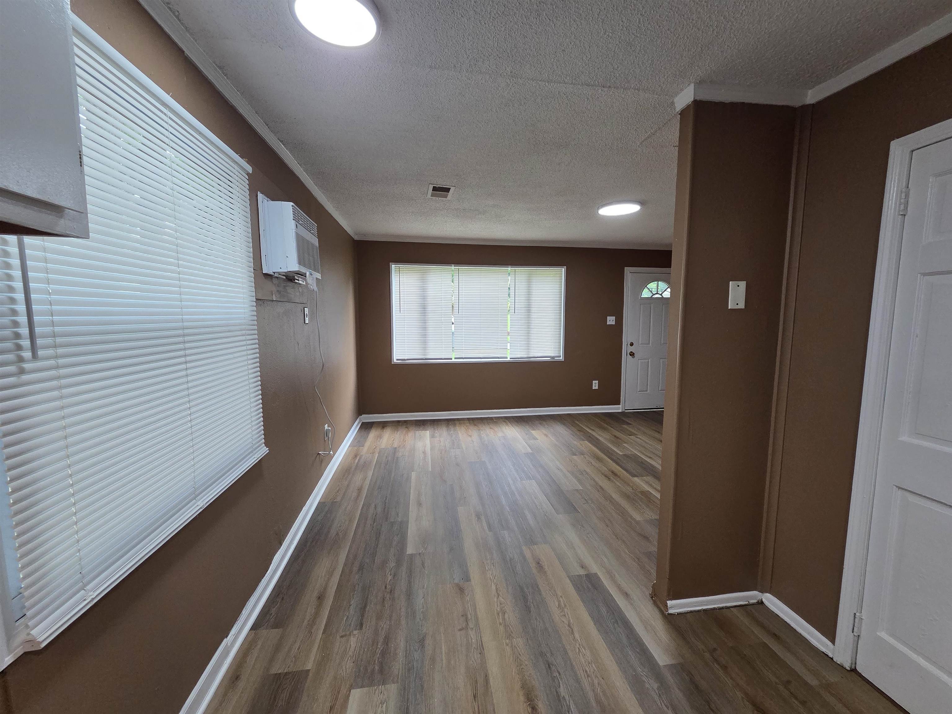 3263 Baskin St Property Photo 14