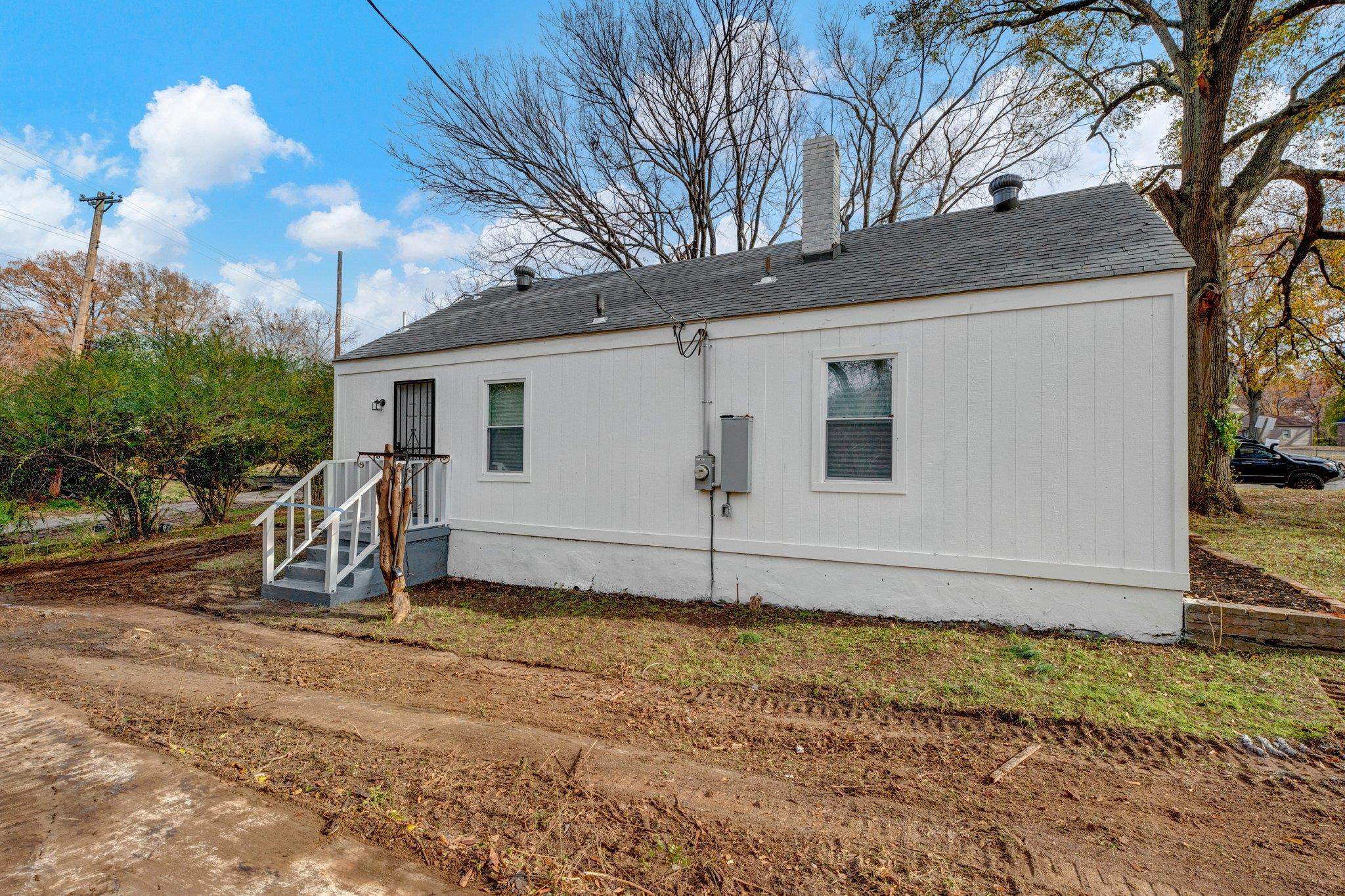 1681 Shadowlawn Blvd Property Photo 12