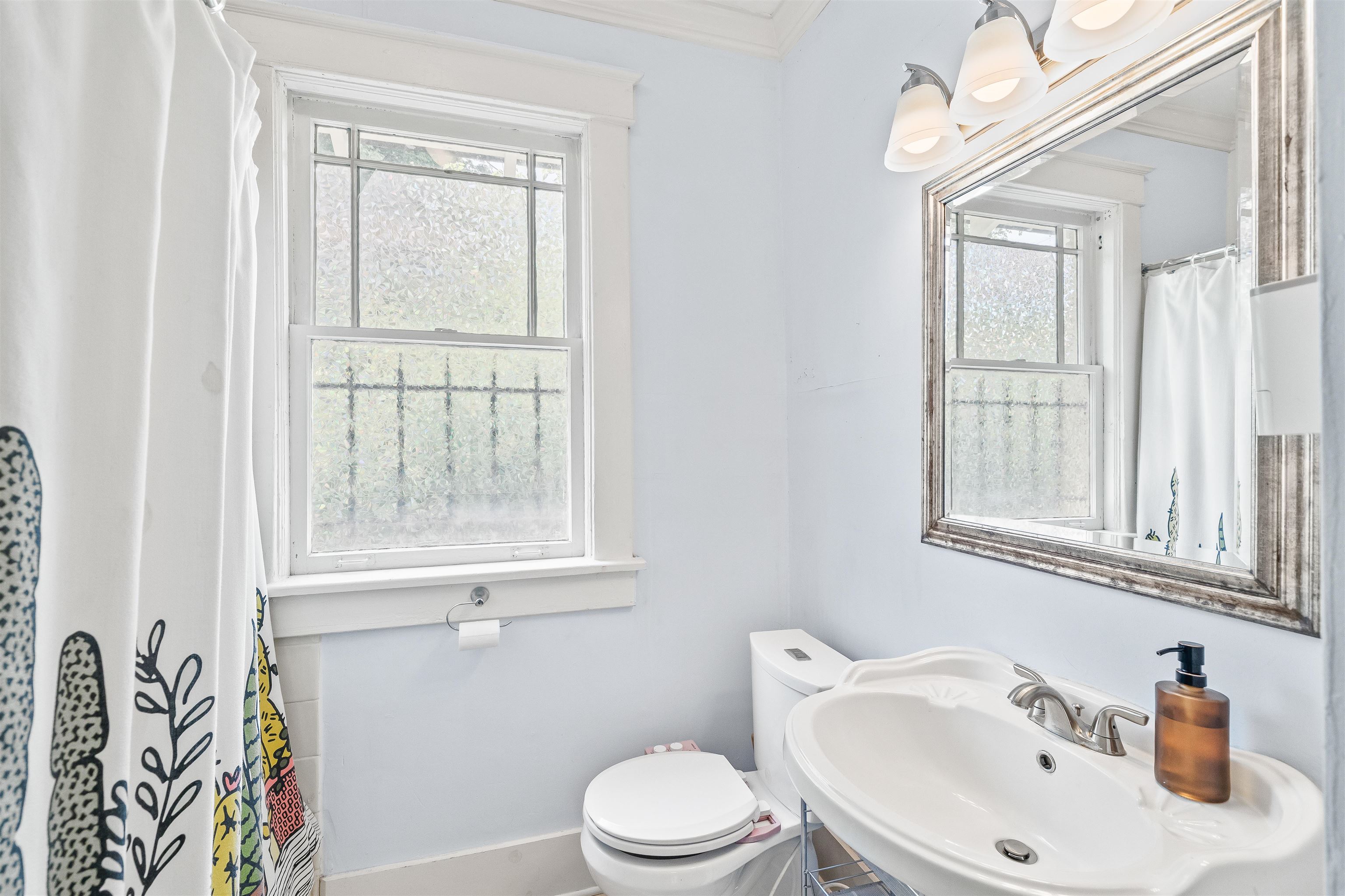 670 Maury St Property Photo 14