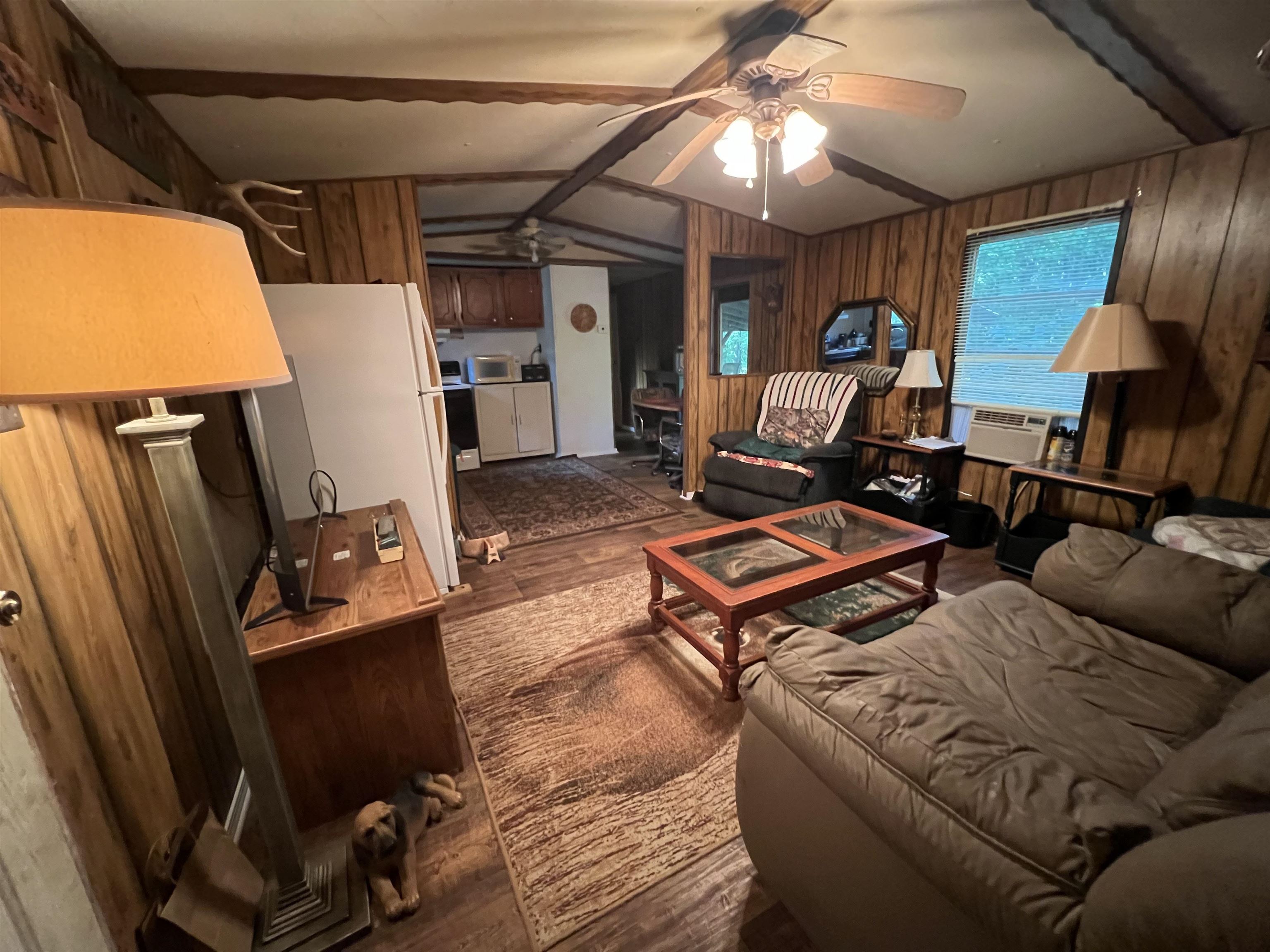 1520 Cherokee Dr Property Photo 4