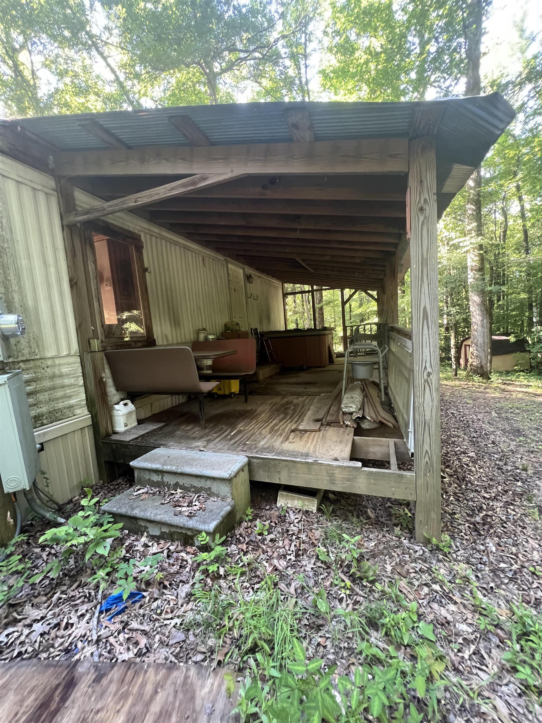 1520 Cherokee Dr Property Photo 14