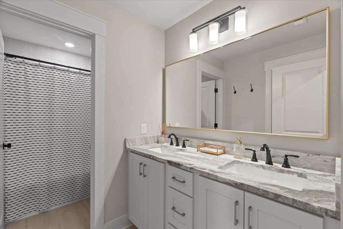 240 Burrows Rd Property Photo 36