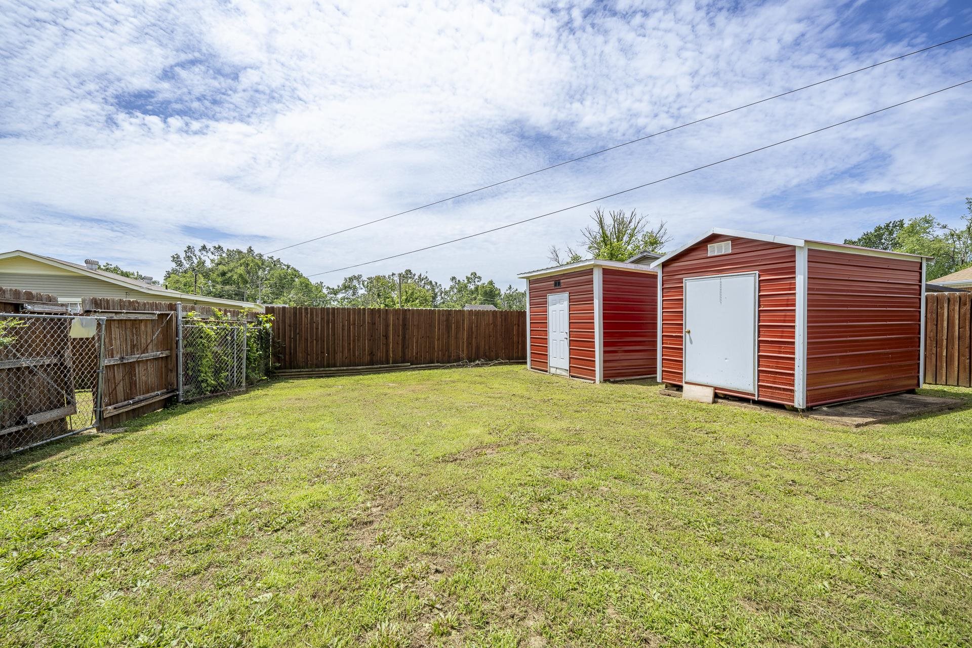 55 Squaw St Property Photo 33