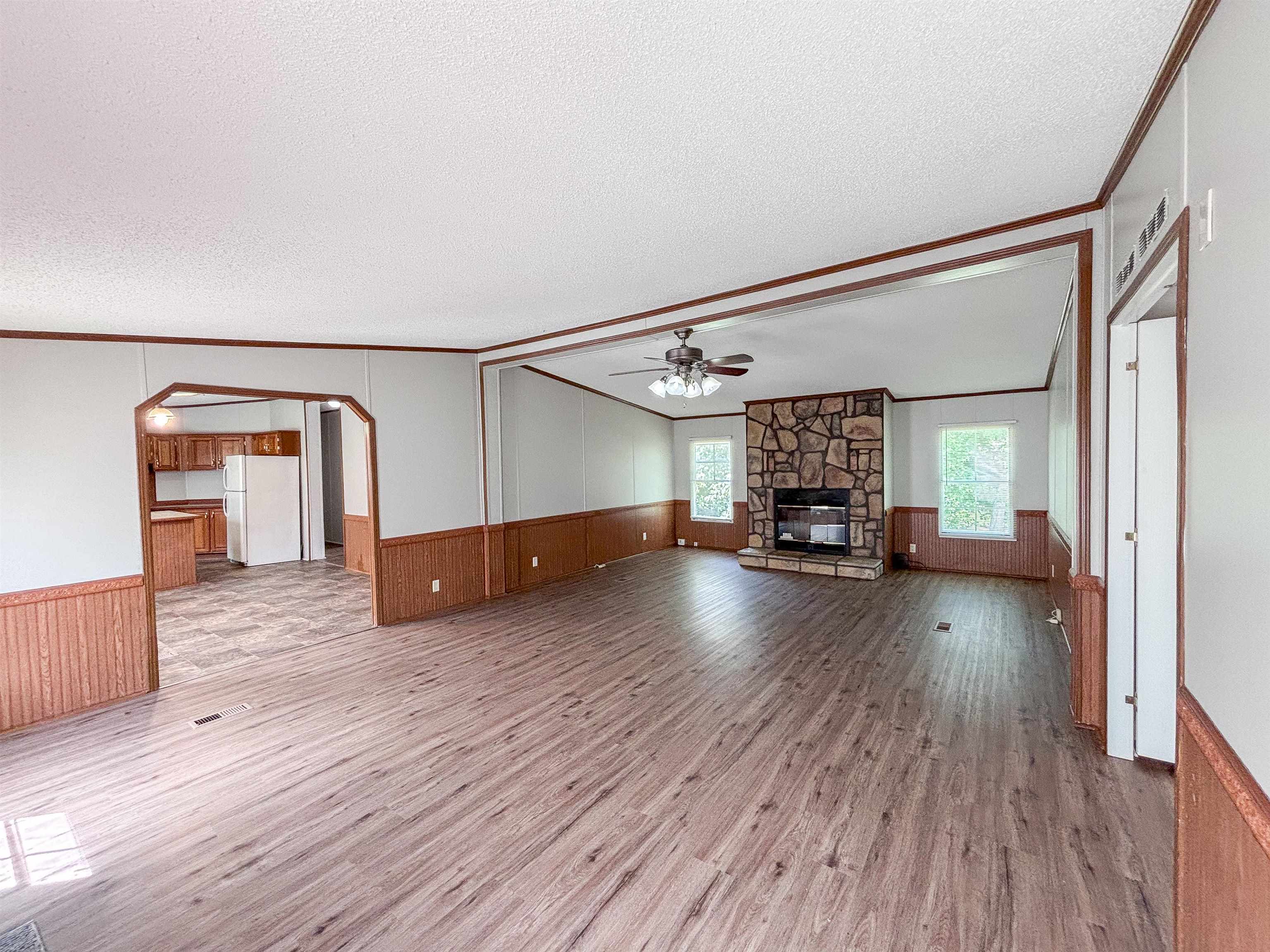 2847 Holly Grove Rd Property Photo 5