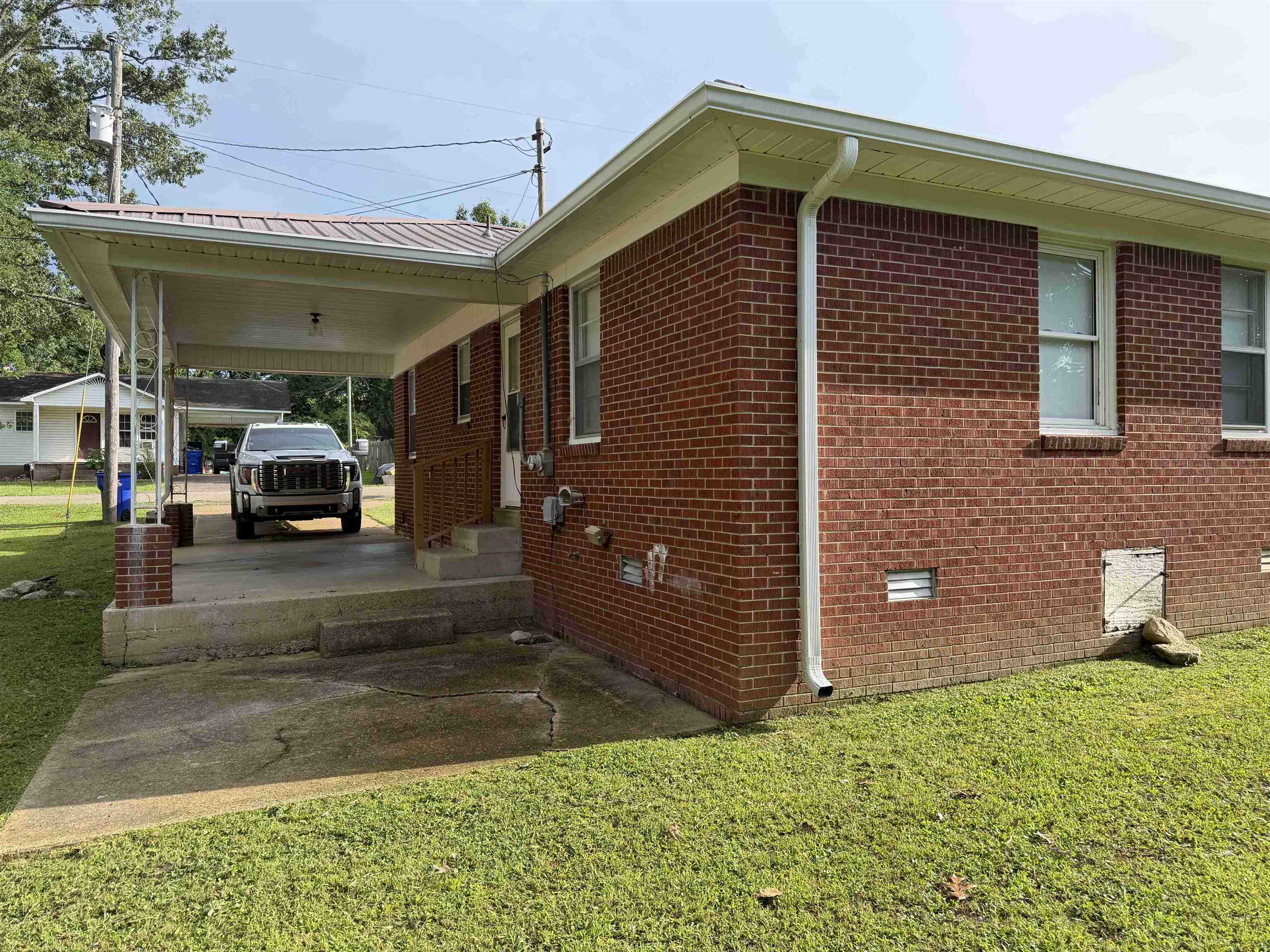 200 Jw Davis Dr Property Photo 30