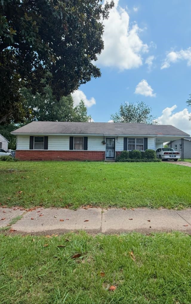 2988 Clearbrook St Property Photo 1