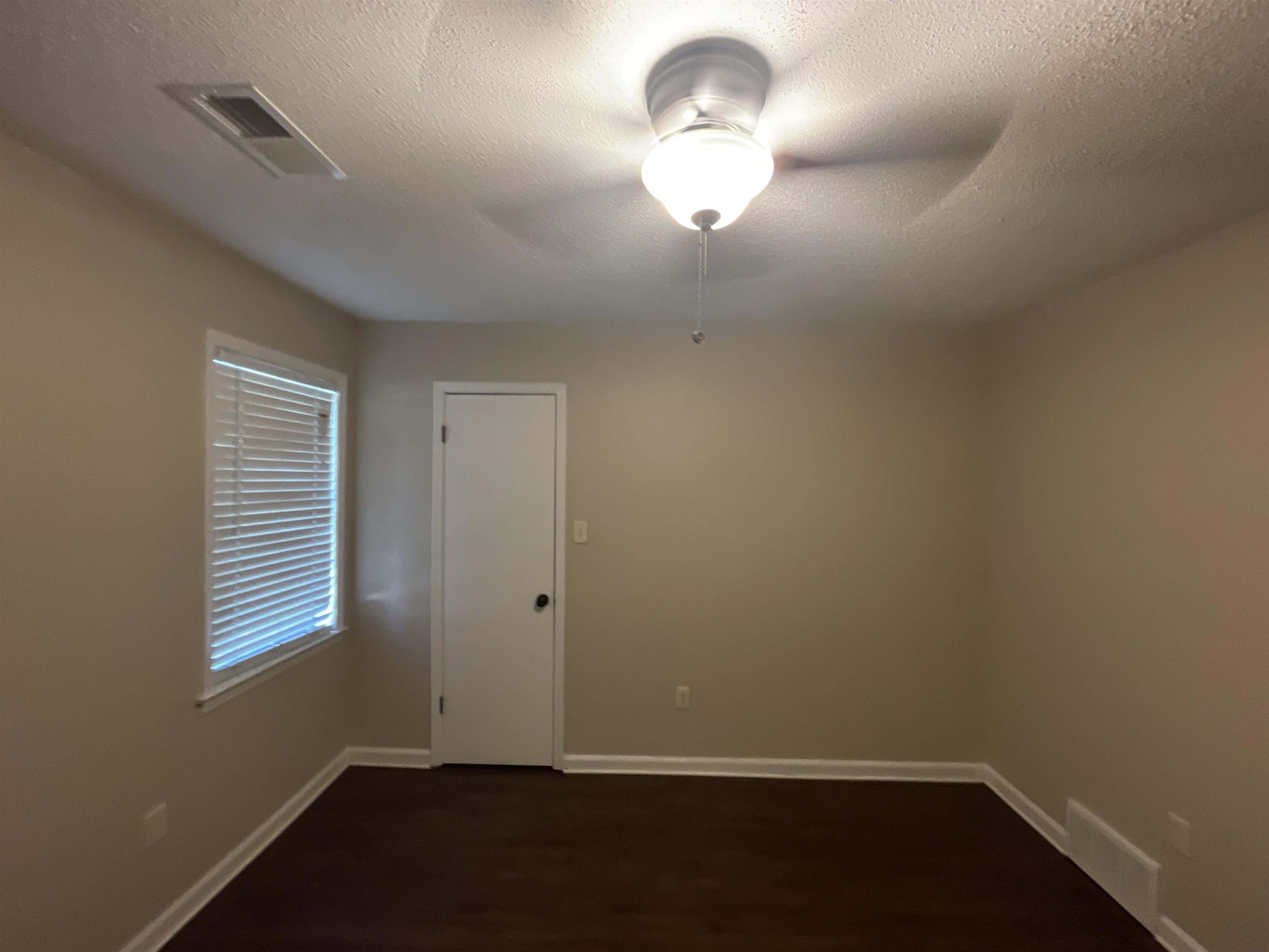 3820 Lucerne Dr Property Photo 11