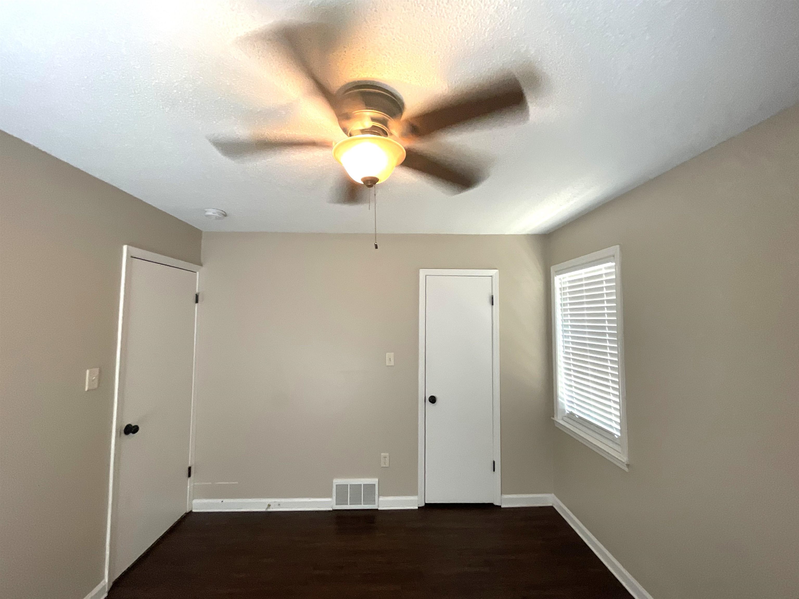 3820 Lucerne Dr Property Photo 15