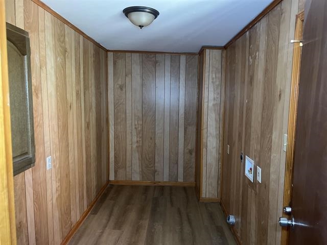 760 E Mckellar Ave Property Photo 6