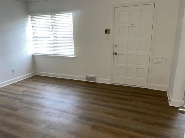 760 E Mckellar Ave Property Photo 14
