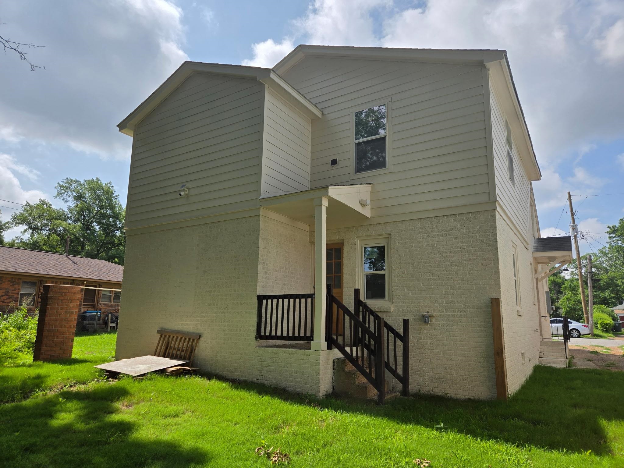 2766 Select Ave Property Photo 2