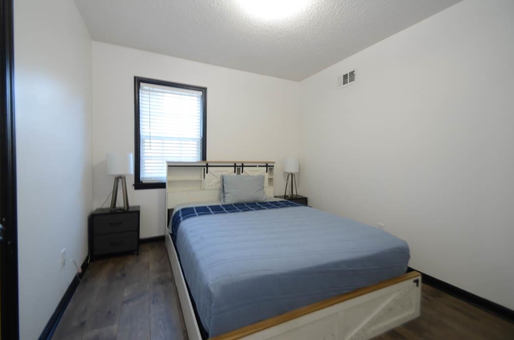 1472 Kinilwood St Property Photo 11