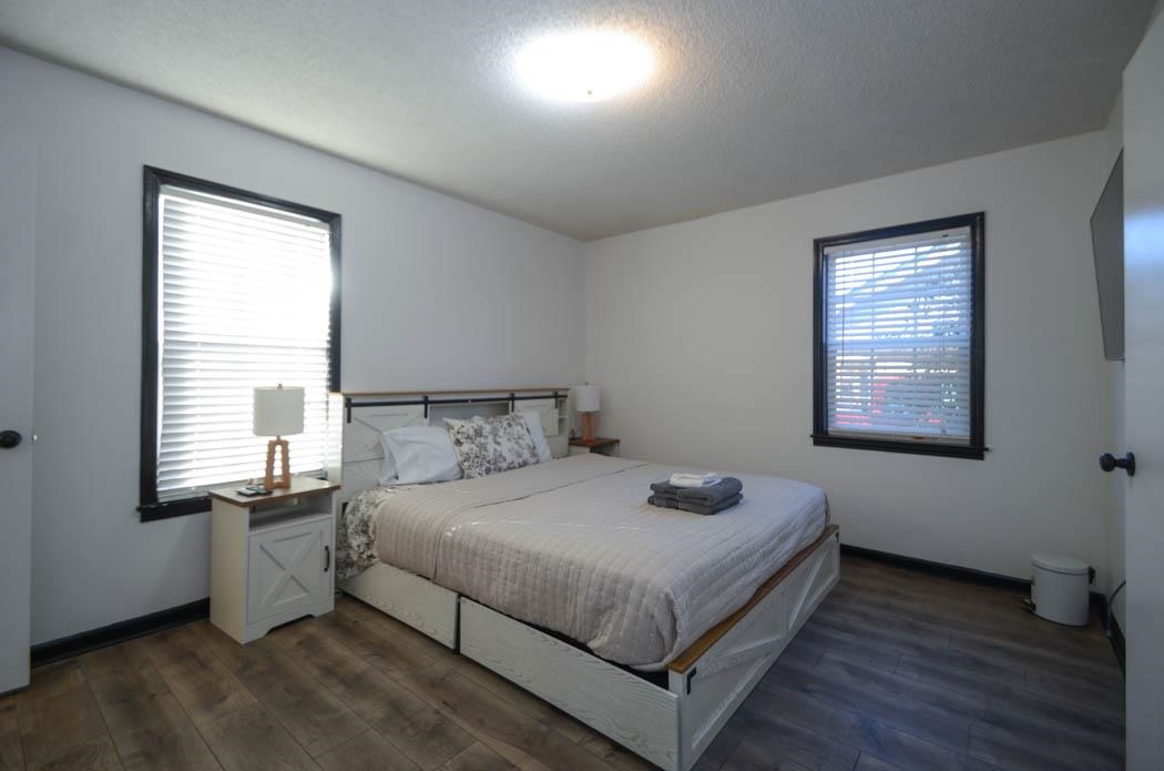1472 Kinilwood St Property Photo 16