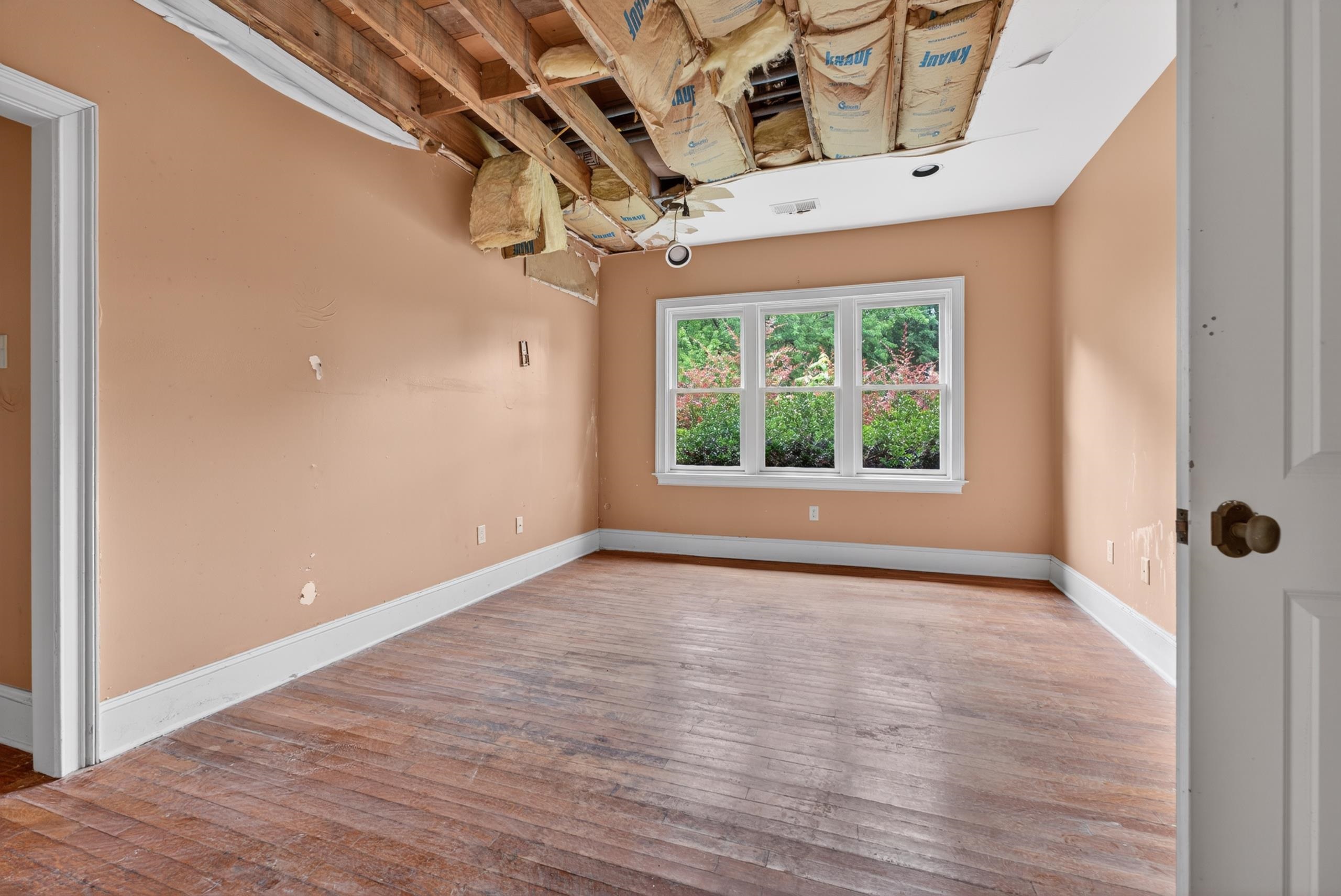 530 W Raines Rd Property Photo 26