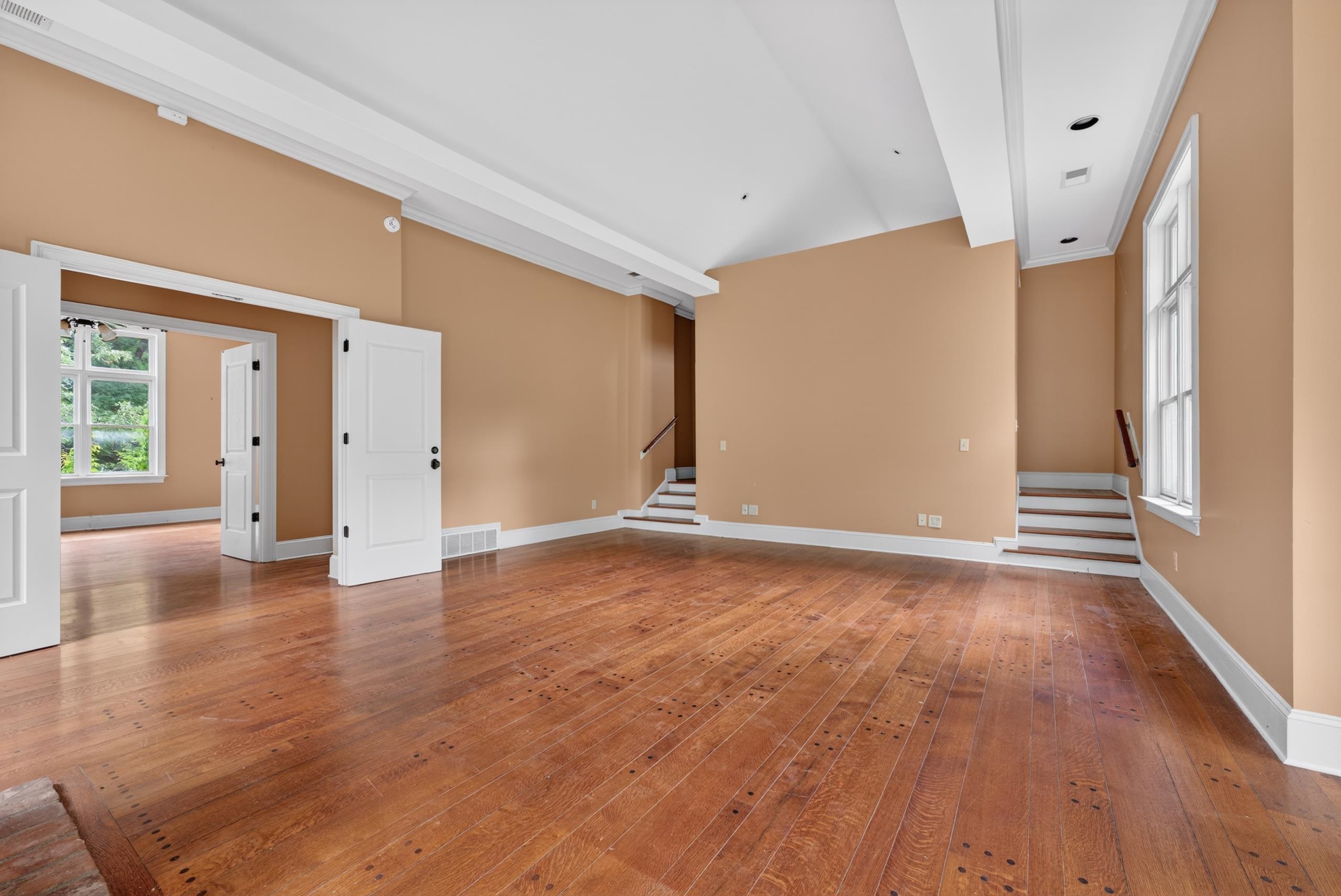 530 W Raines Rd Property Photo 33