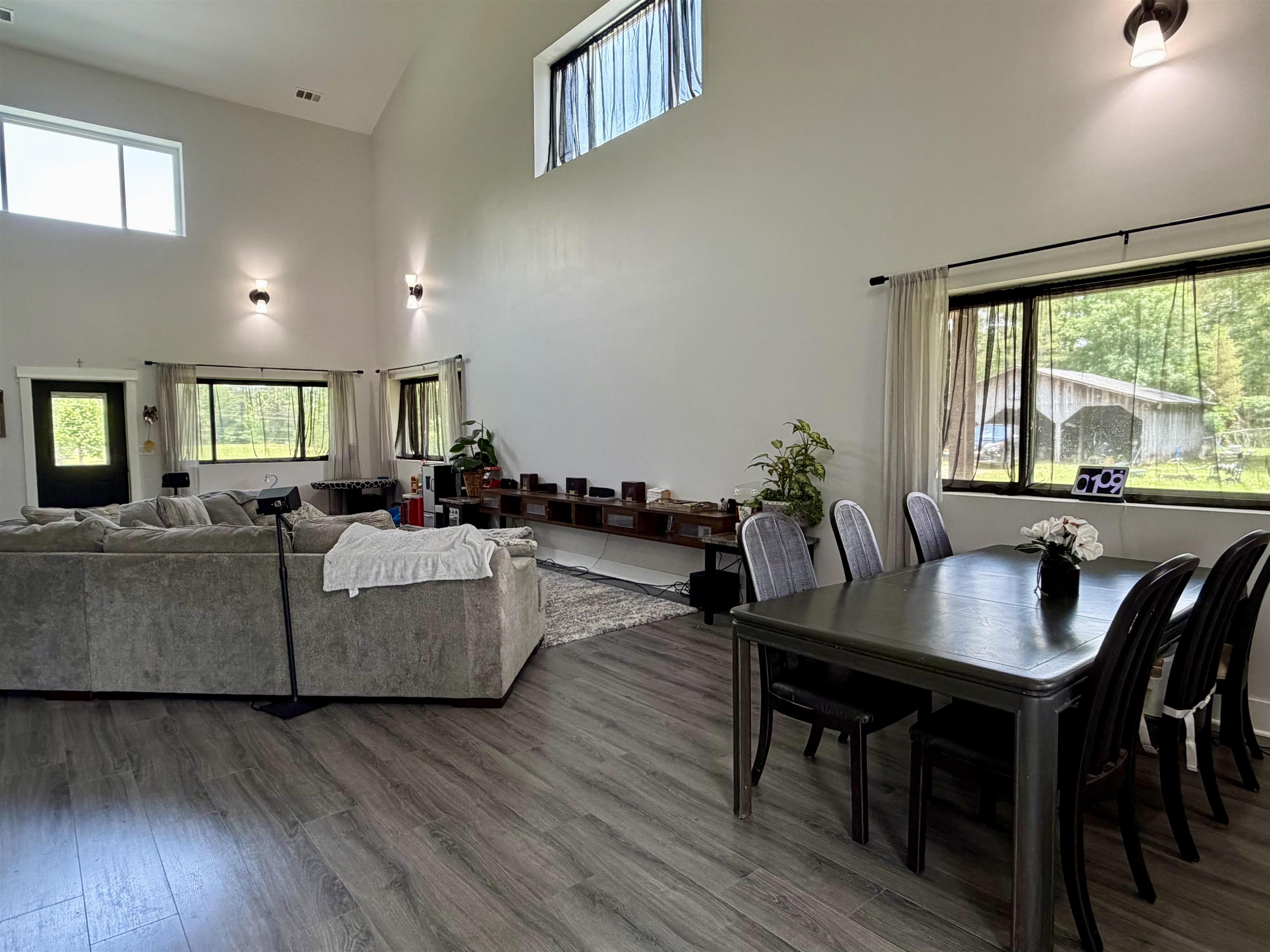 3670 Pea Vine Rd Property Photo 4