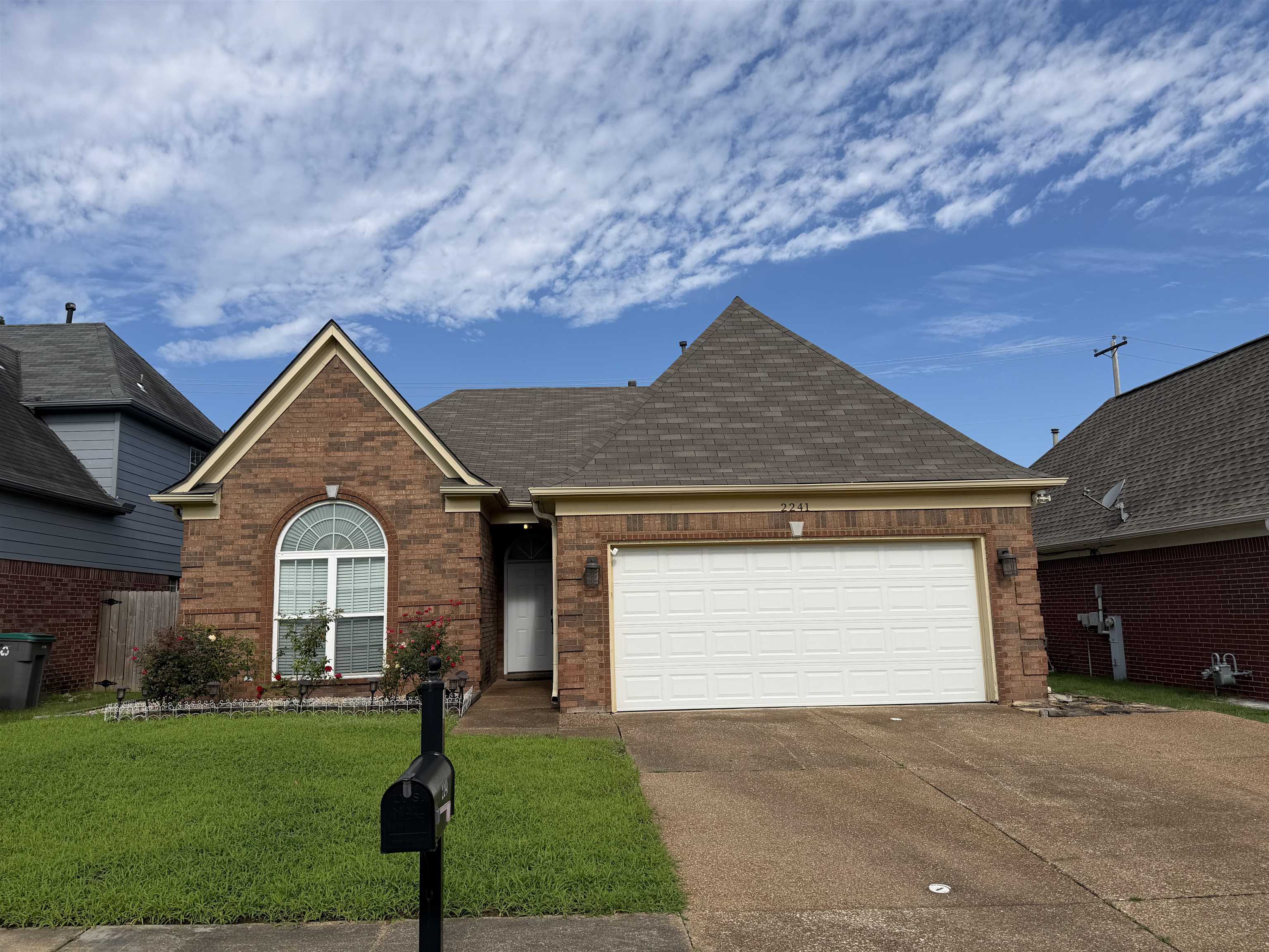 2241 Purple Leaf Lane Ln E Property Photo 1