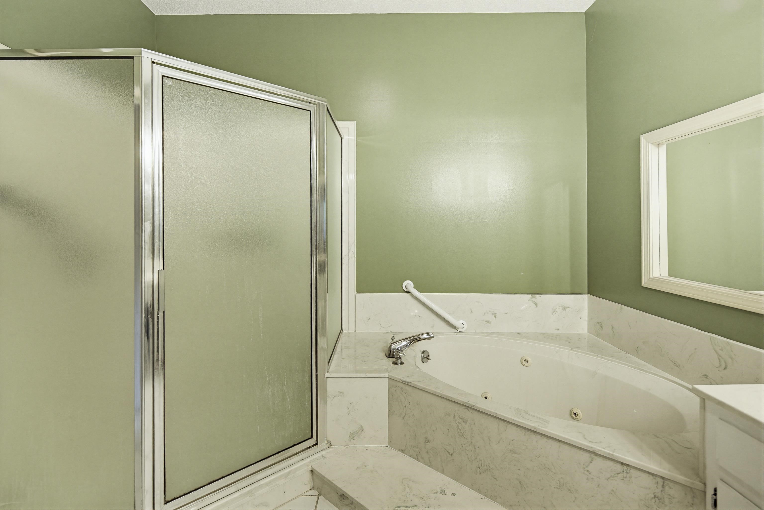 3102 Newmarket Dr Property Photo 18