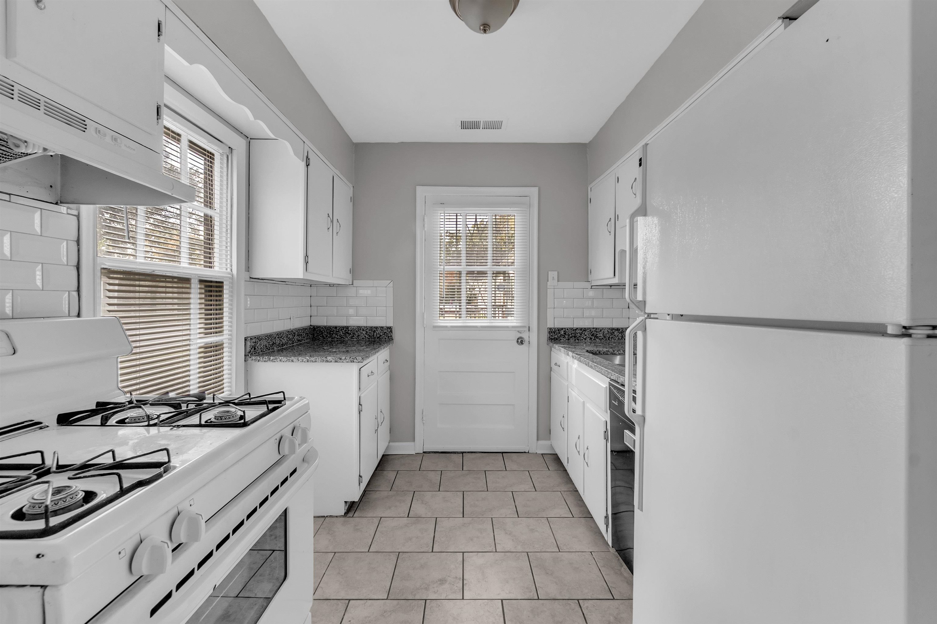 3844 Wilshire Rd Property Photo 17