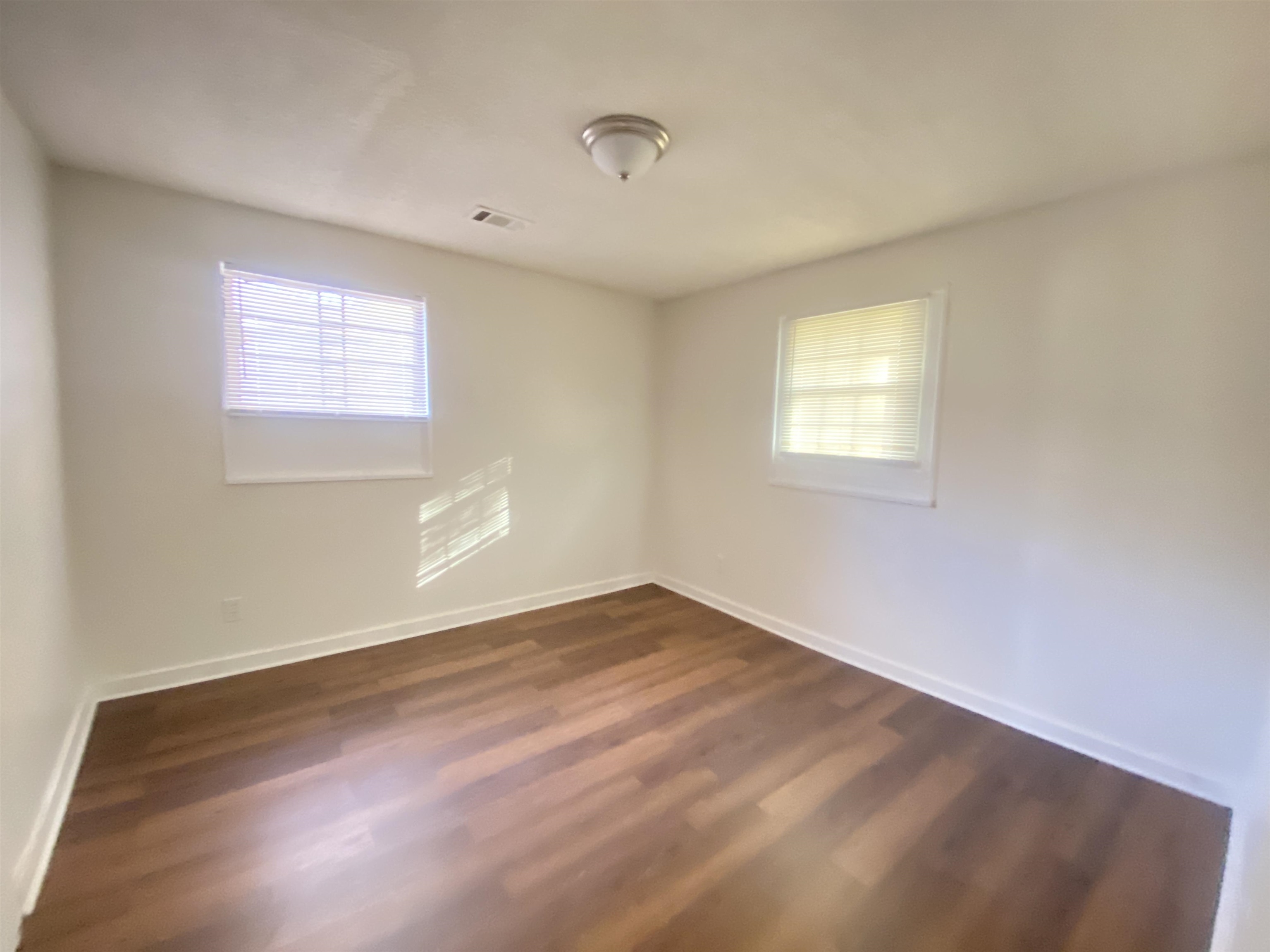 761 Harahan St Property Photo 3