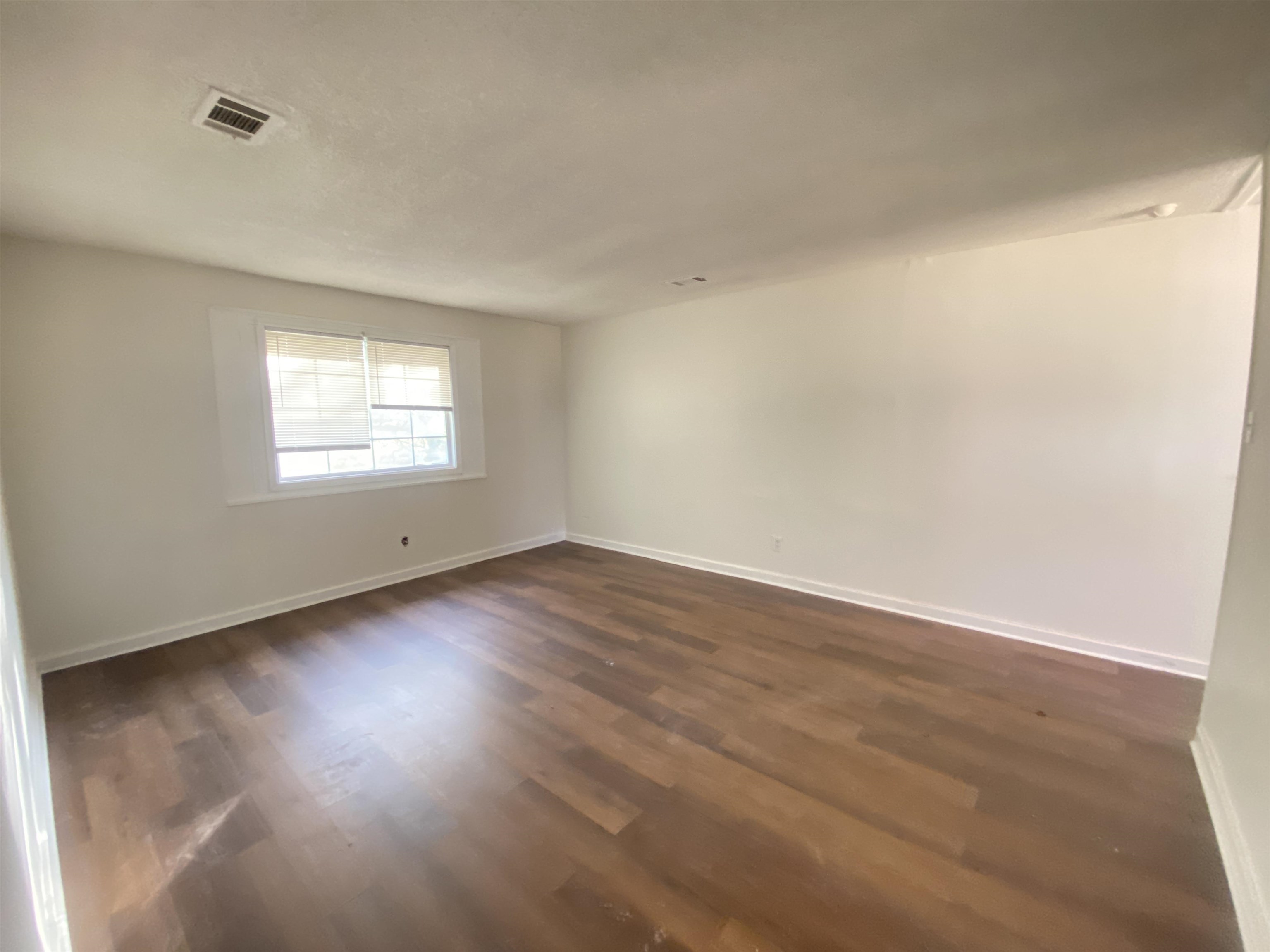 761 Harahan St Property Photo 4