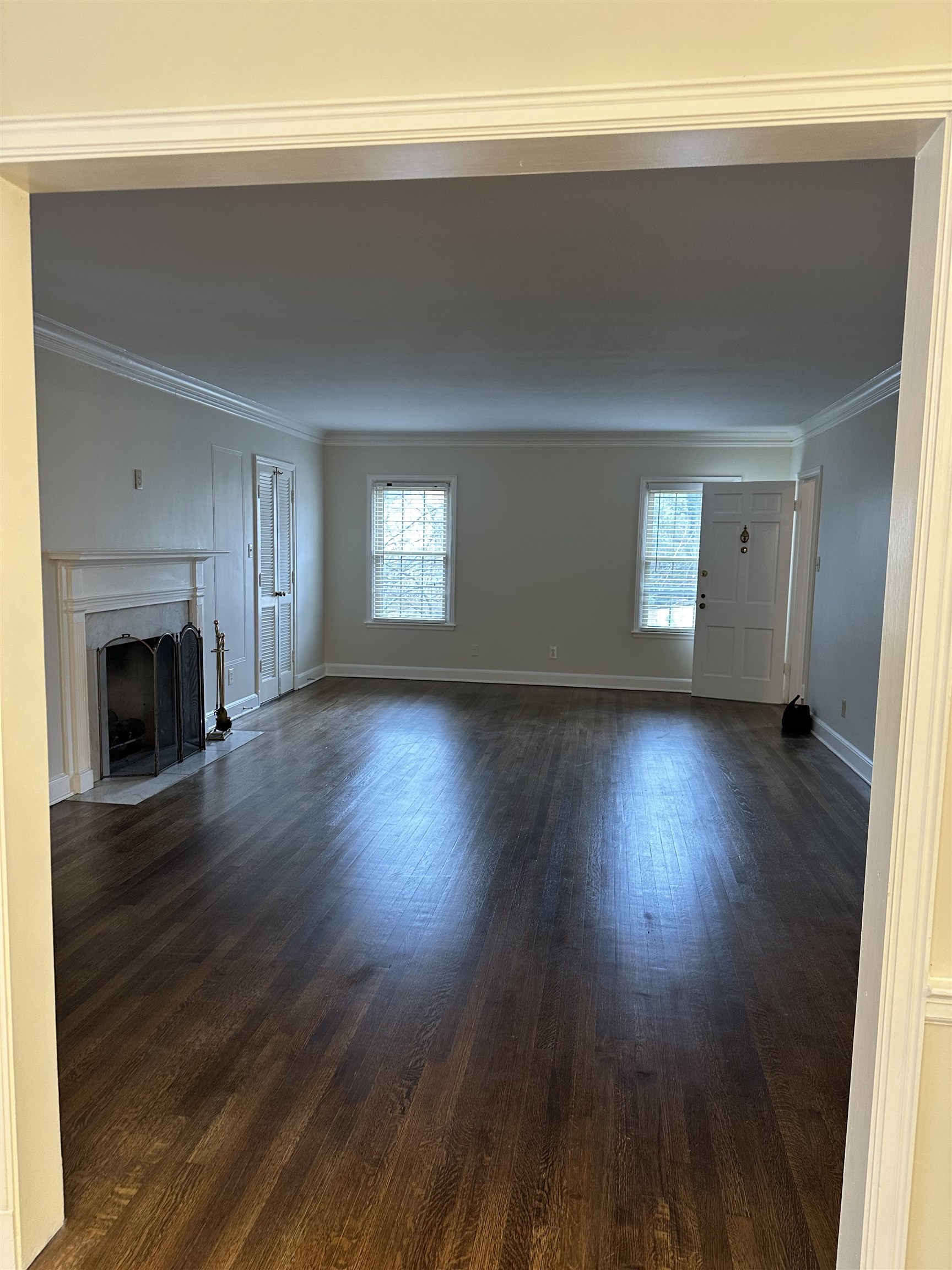 2906 Tishomingo Ln Property Photo 4