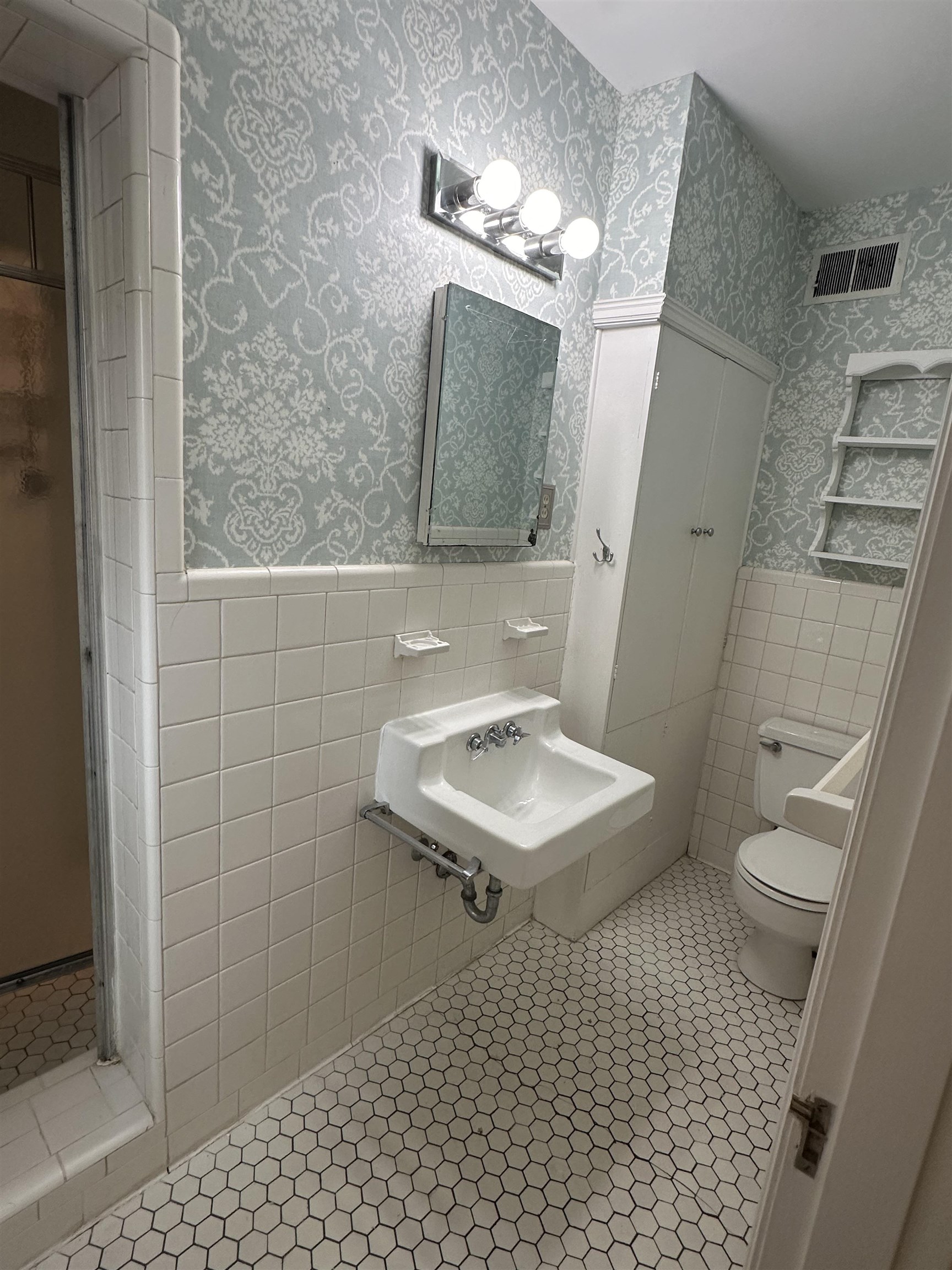 2906 Tishomingo Ln Property Photo 18