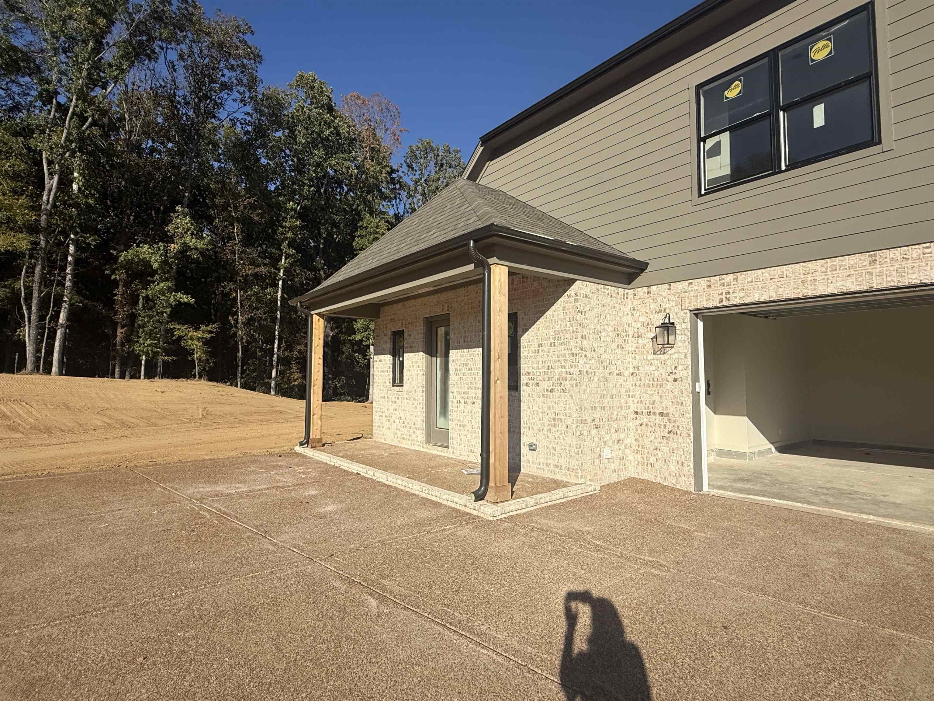 9544 Duck Pond Ct Property Photo 4