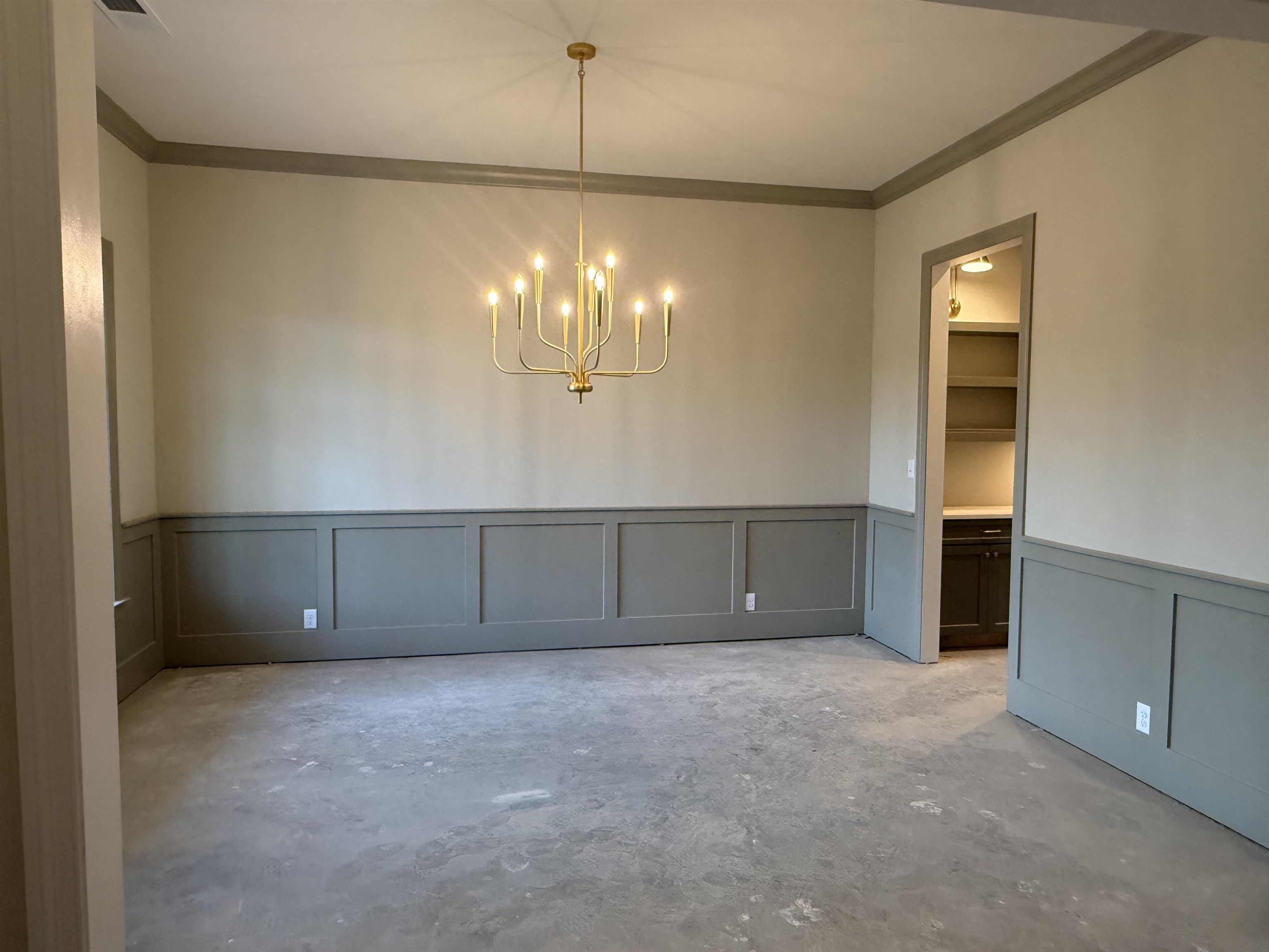 9544 Duck Pond Ct Property Photo 6