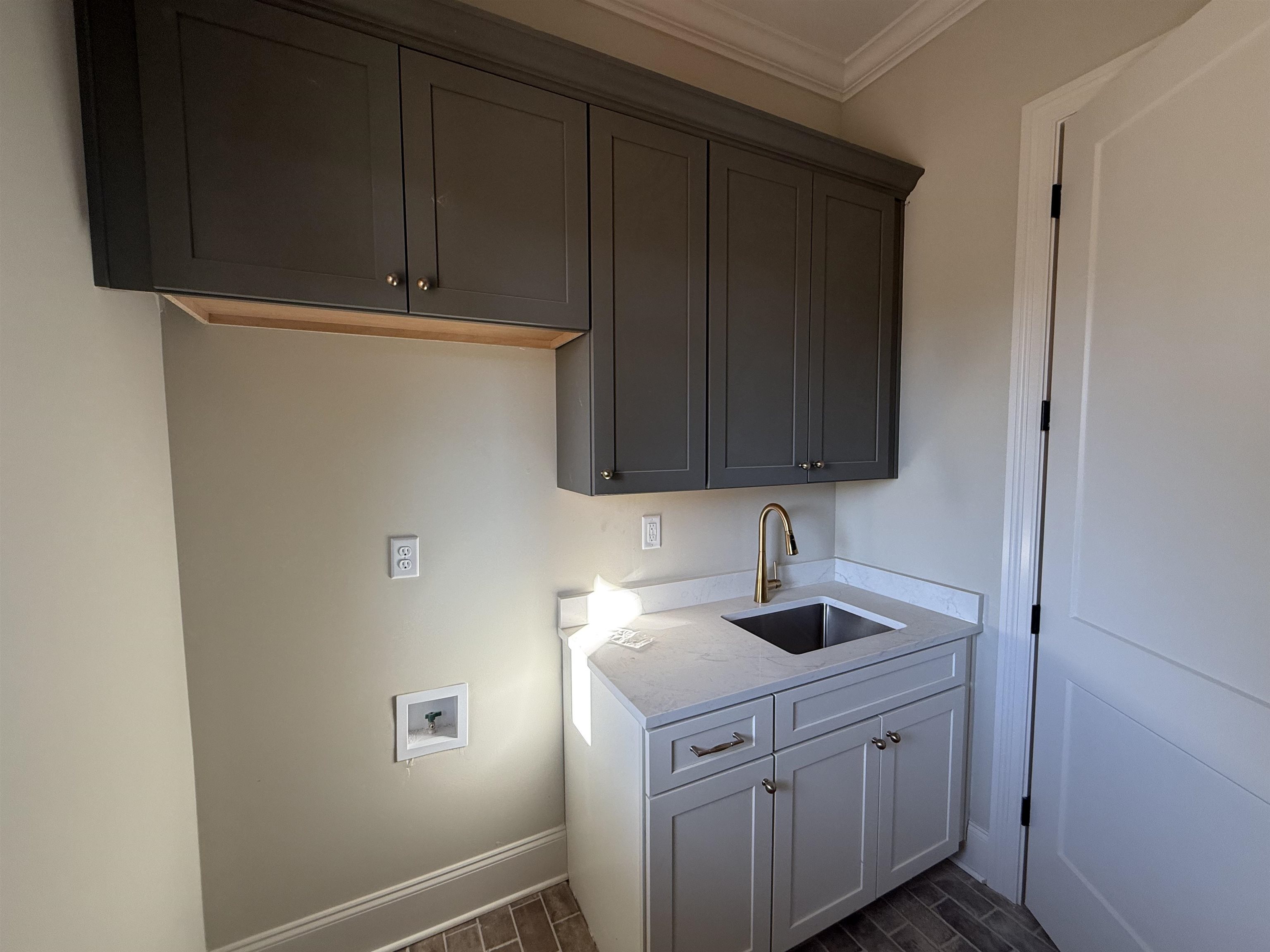 9544 Duck Pond Ct Property Photo 14