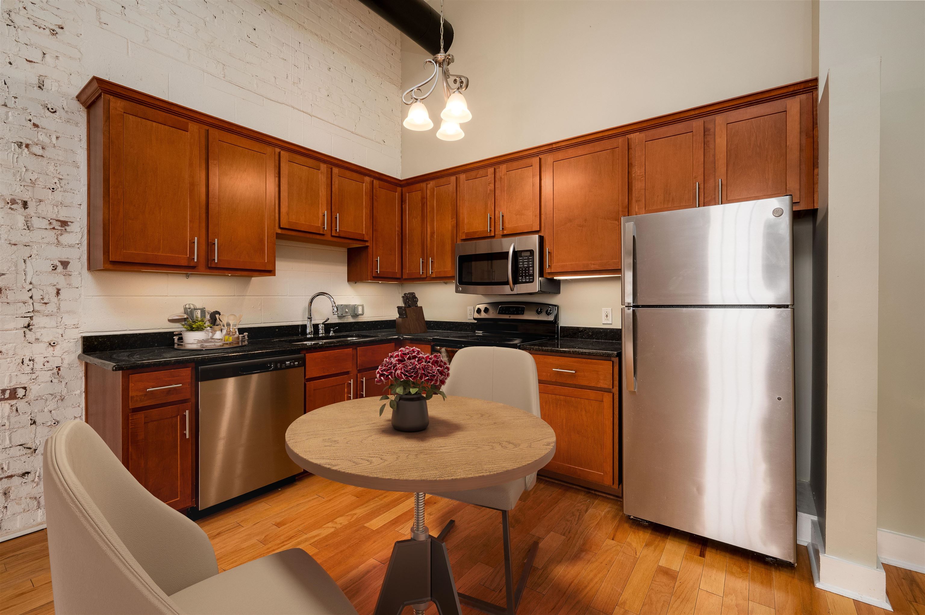 505 Tennessee St 407 Property Photo 6