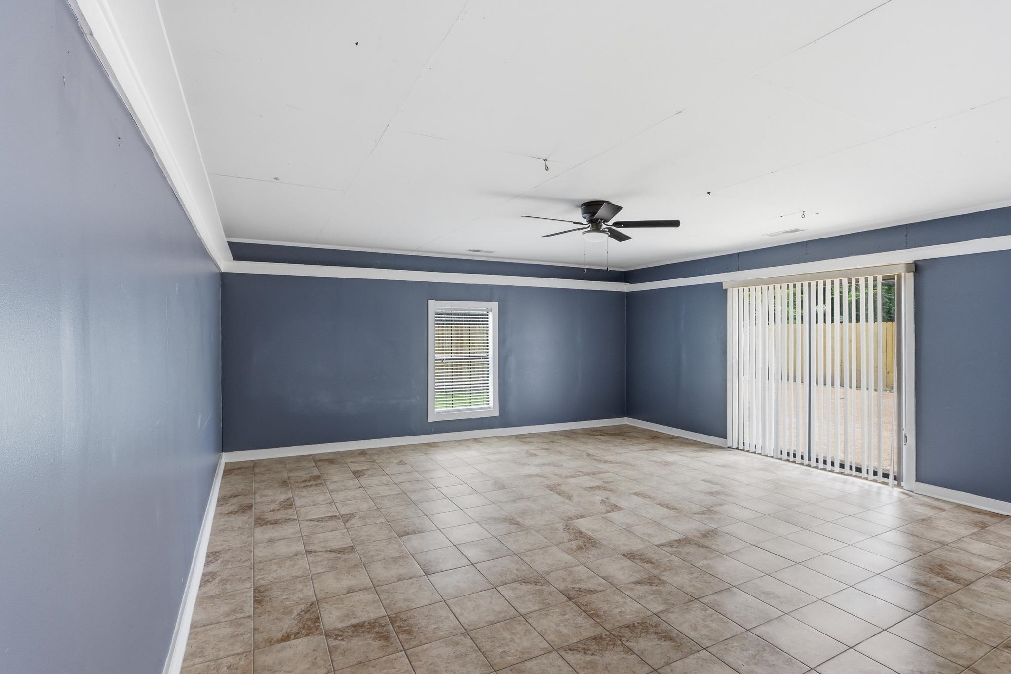 7599 Valley Glen Rd Property Photo 19